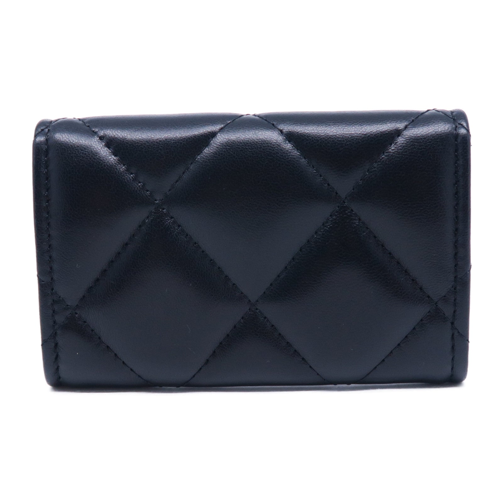 CHANEL 菱格羊皮皮革Chanel 19金扣卡片套黑色
