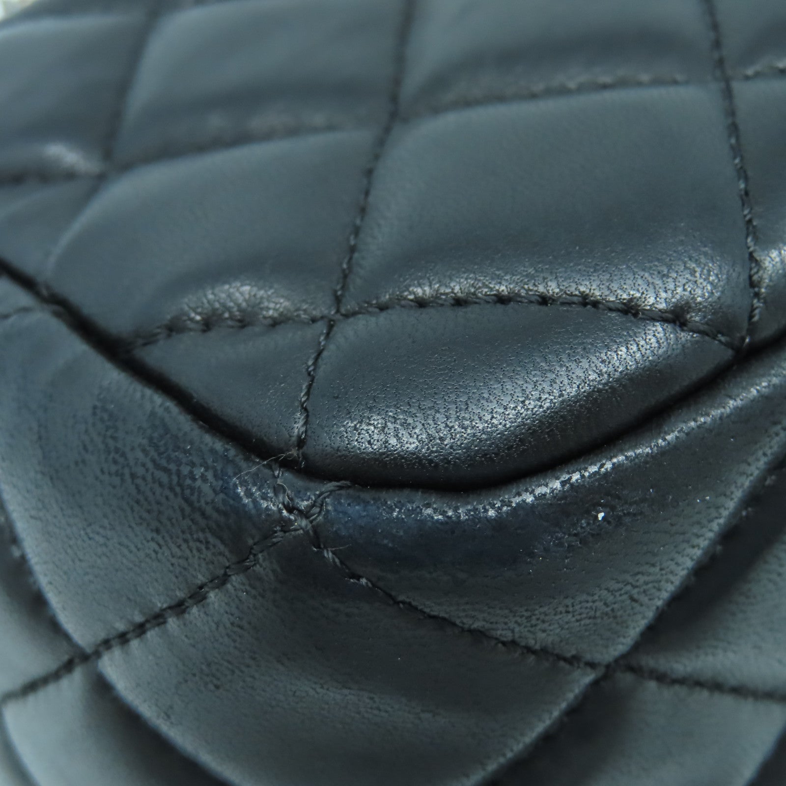 CHANEL 菱格羊皮皮革Chain Shoulder銀扣鏈帶肩背袋黑色