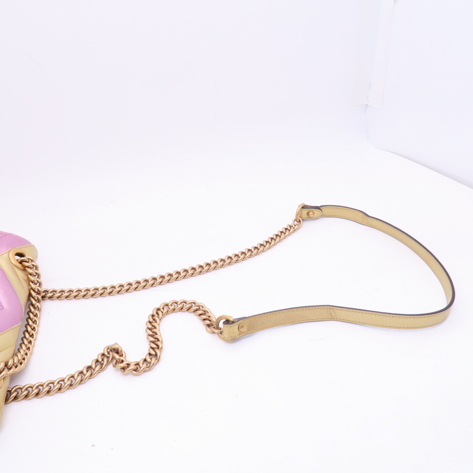 GUCCI 牛皮皮革GG Marmont Chain Shoulder金扣鏈帶肩背袋金色/粉紅色