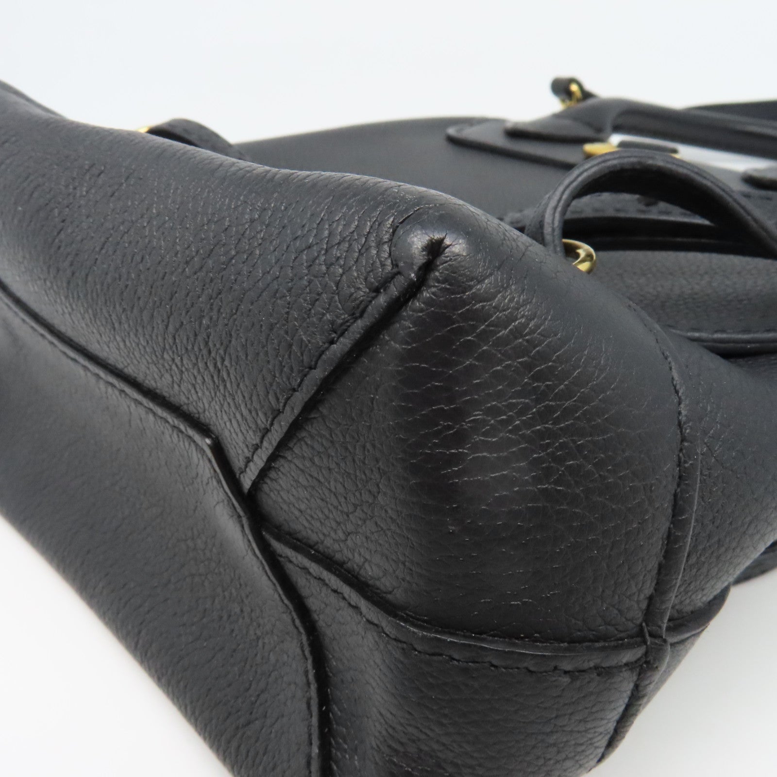 LOUIS VUITTON 牛皮皮革Lock Me Backpack Mini金扣背包黑色
