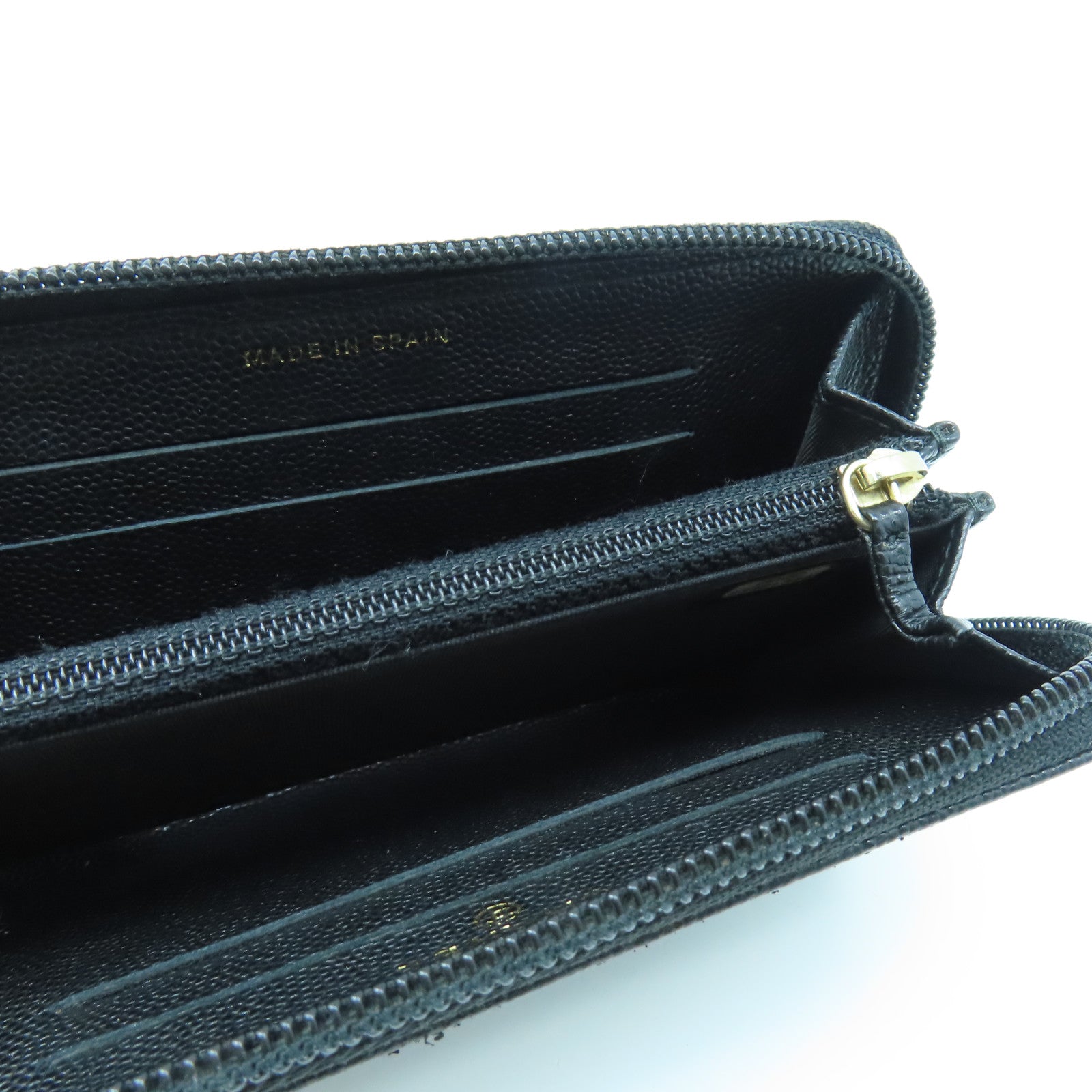 CHANEL Rhombus Caviar Leather Boy Round Wallet Gold Buckle Wallet Black