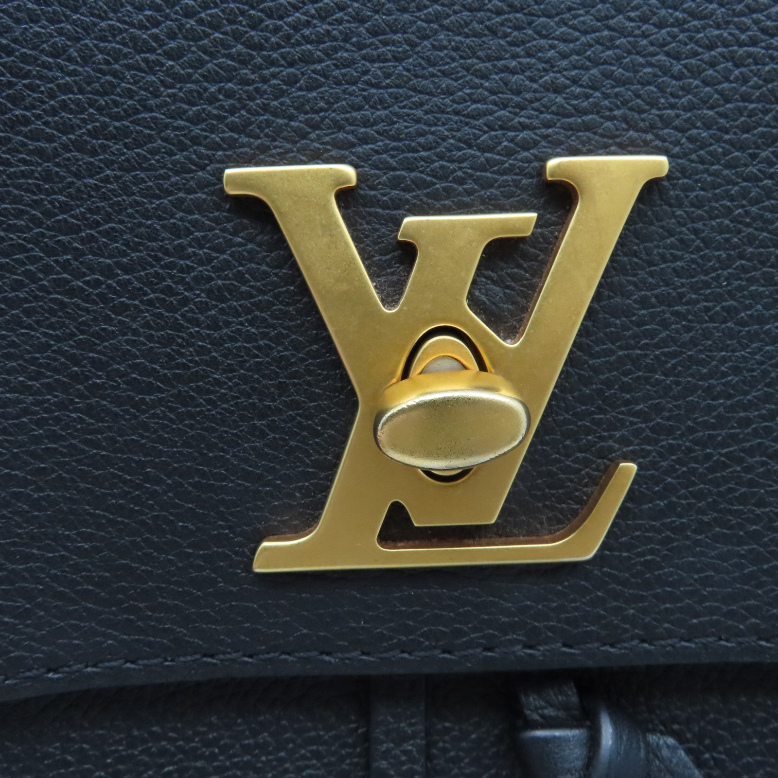 LOUIS VUITTON 牛皮皮革Lock Me Backpack Mini金扣背包黑色