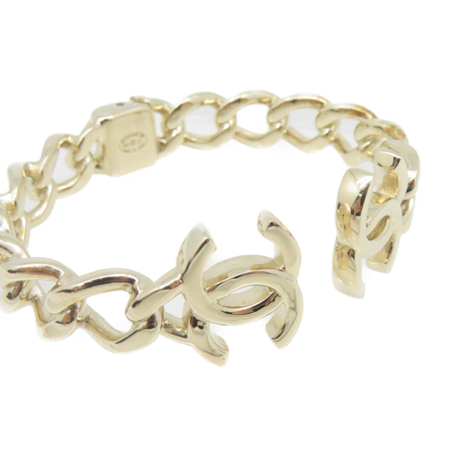 CHANEL metal CC Bangle bracelet