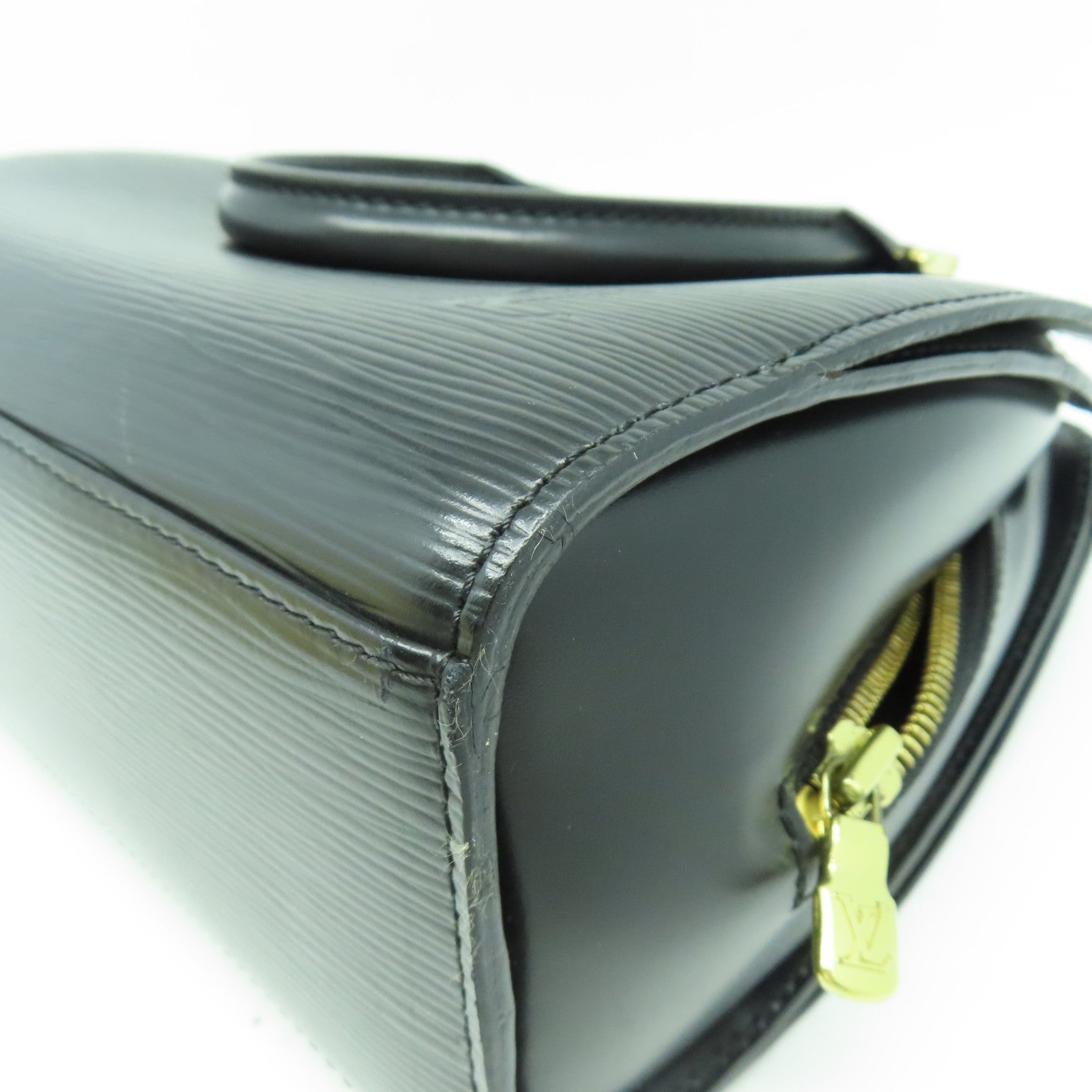 LOUIS VUITTON Epi Pont Neuf金扣手挽袋黑色