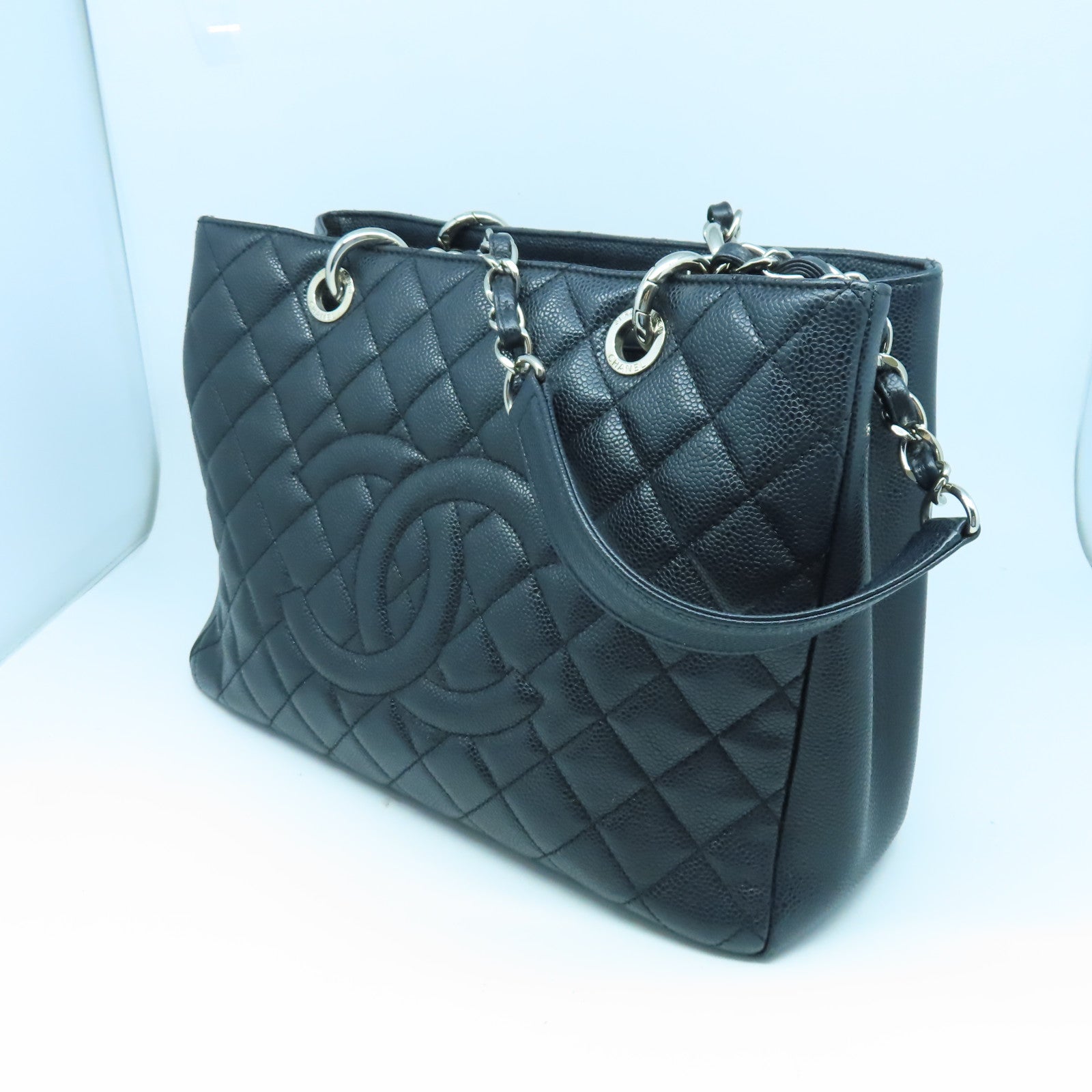 CHANEL Caviar皮革GST銀扣鏈帶肩背袋黑色
