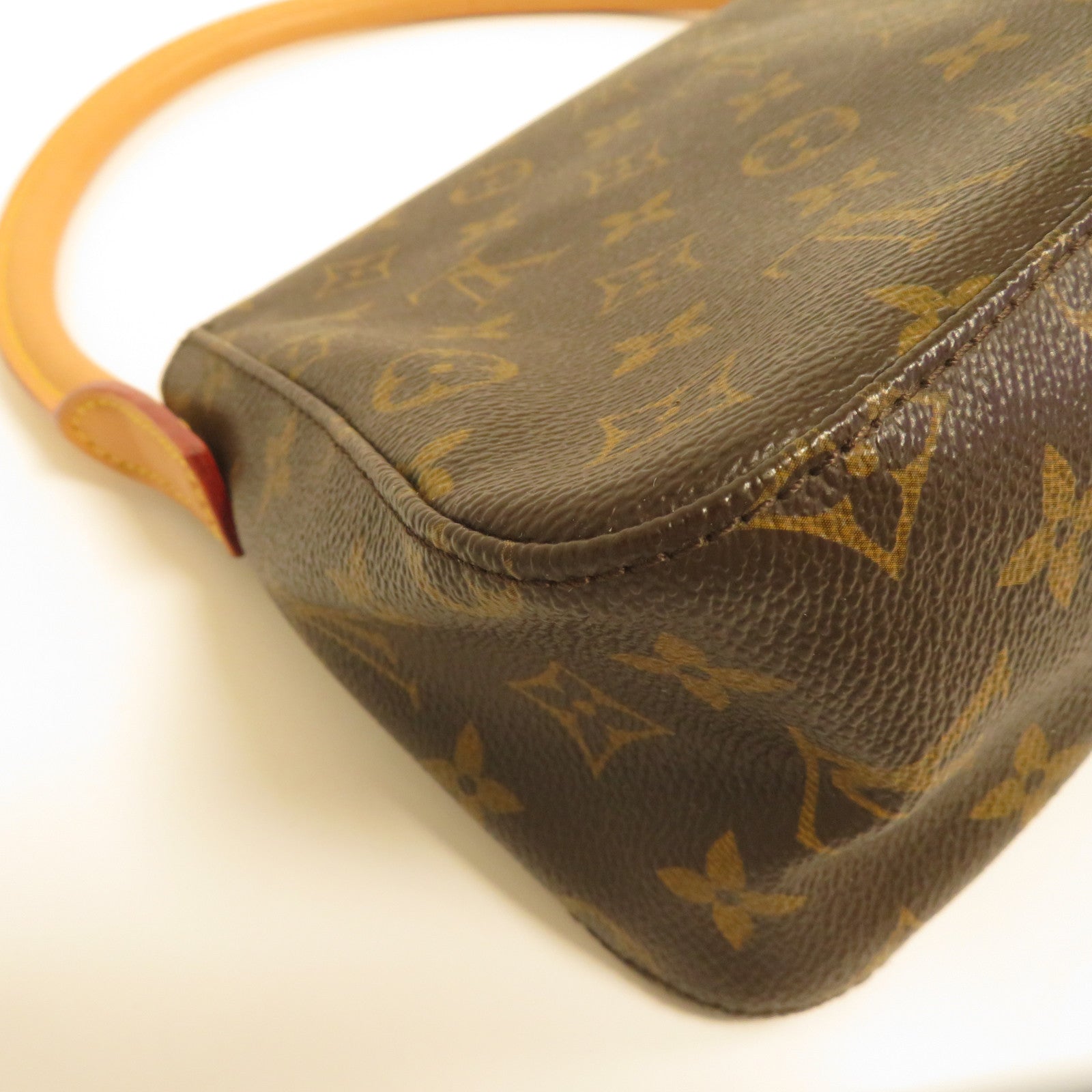 LOUIS VUITTON Monogram Mini Looping肩背袋啡色
