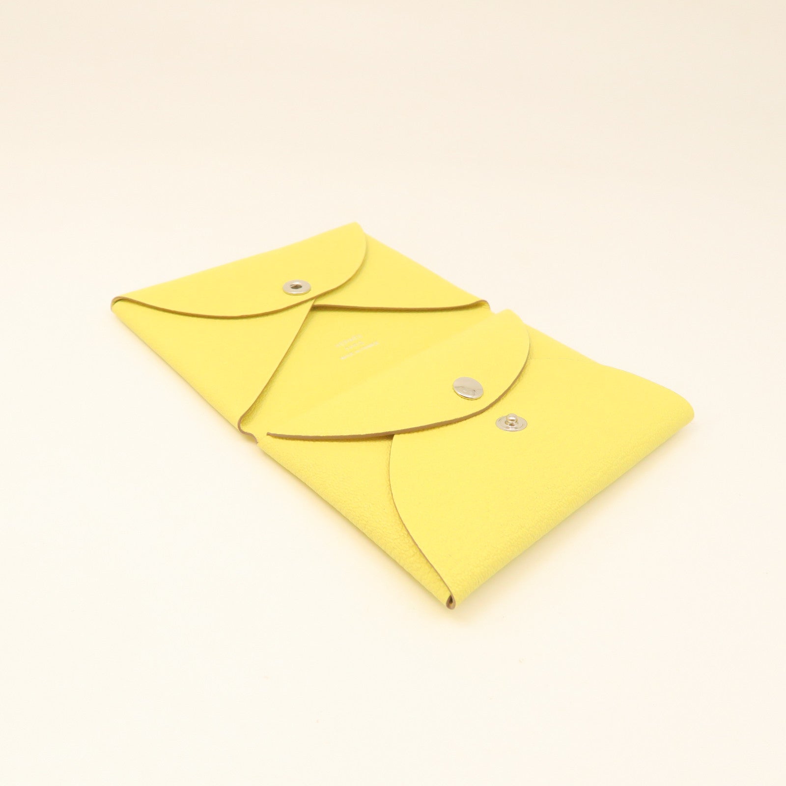 HERMES Chevre Leather Portefeuille Calvi Silver Buckle Card Holder Yellow