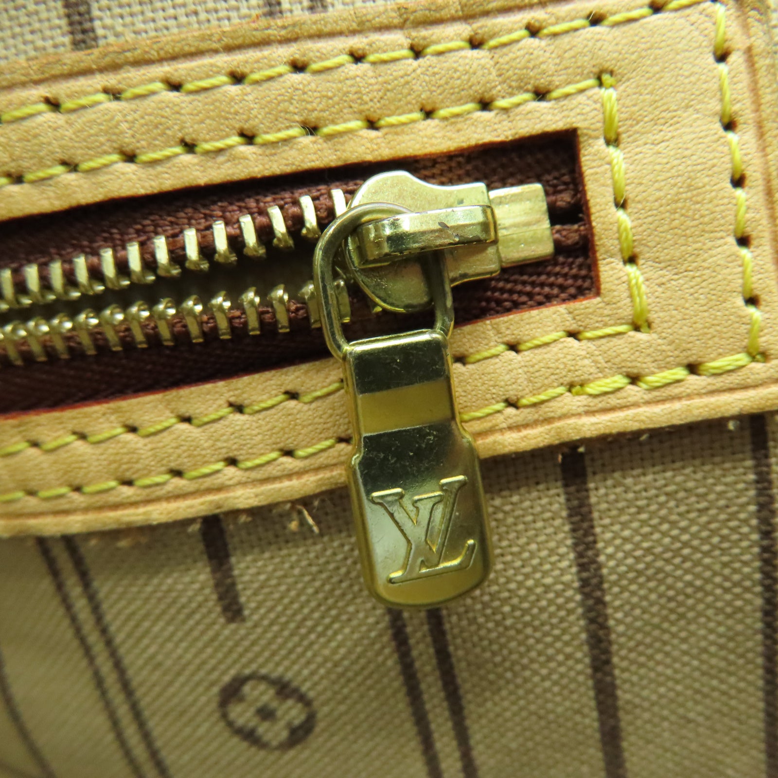 LOUIS VUITTON Monogram Neverfull GM金扣手挽袋棕色