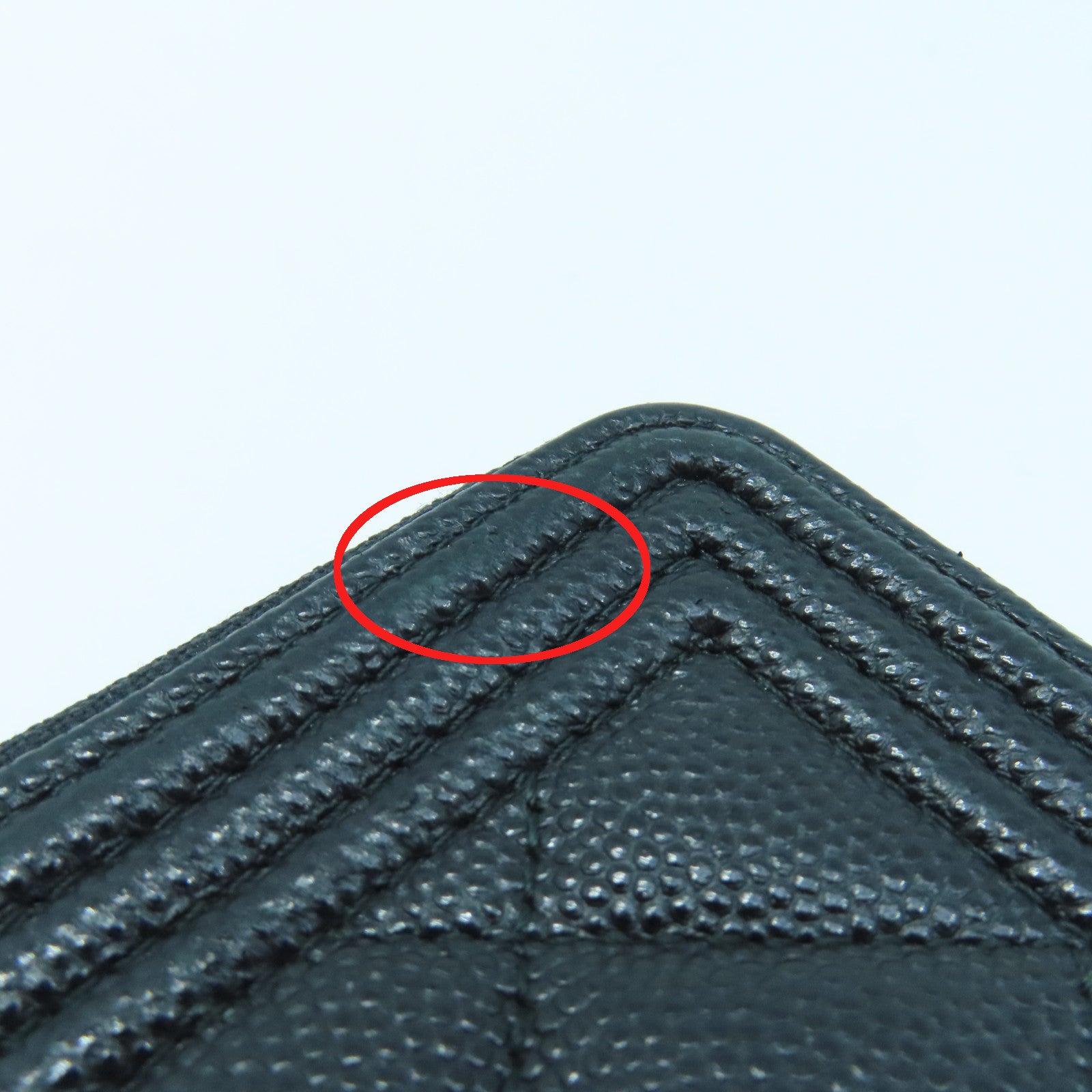 CHANEL Rhombus Caviar Leather Boy Round Wallet Gold Buckle Wallet Black