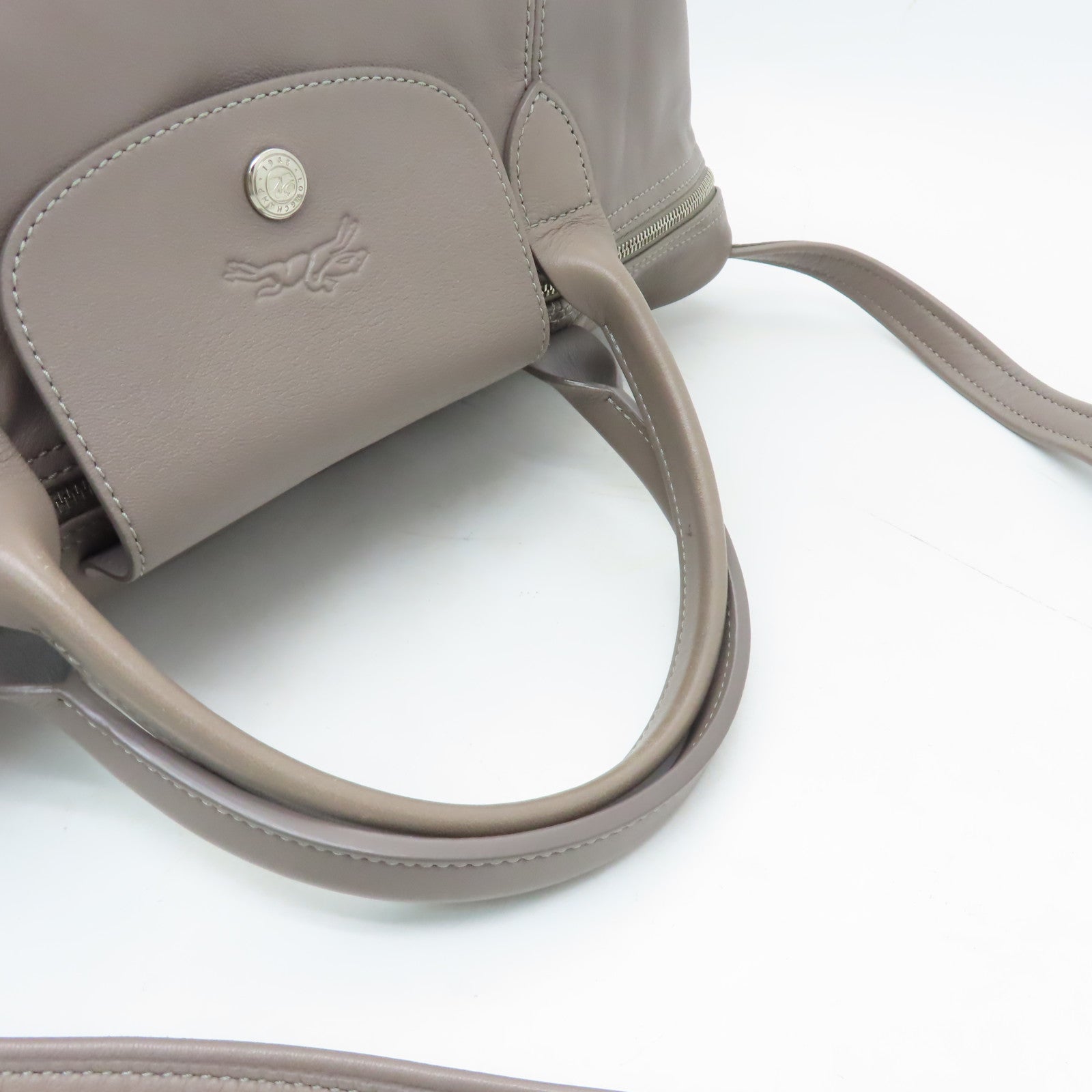Longchamp 【激減優惠】牛皮皮革2Way Bag銀扣手挽肩背兩用袋卡其色
