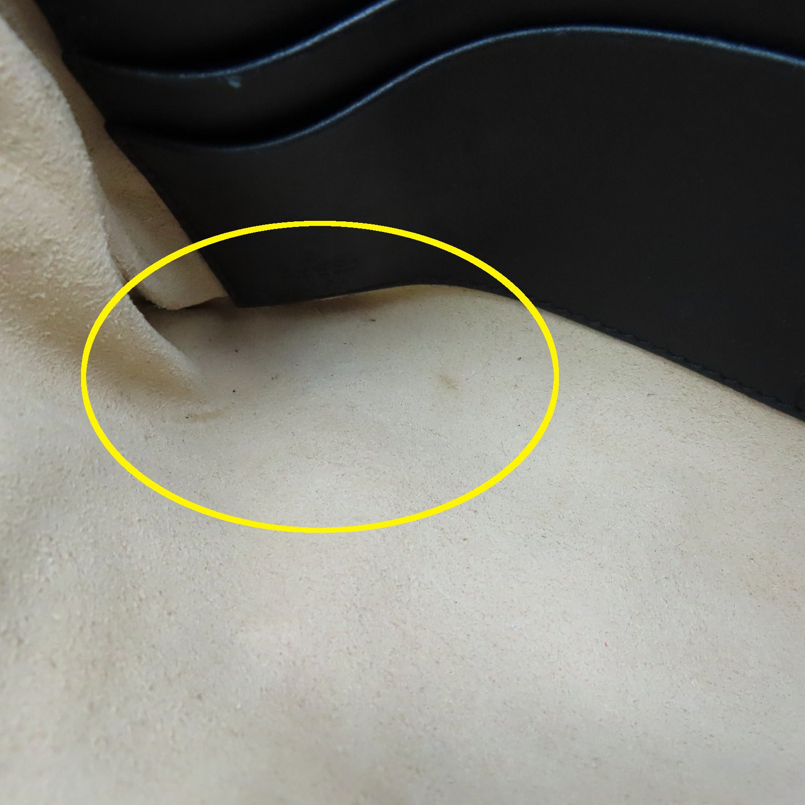 GUCCI 牛皮皮革Chain Shoulder金扣鏈帶肩背袋黑色