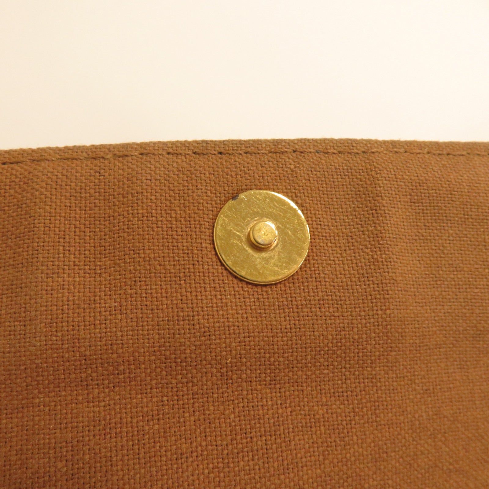 LOUIS VUITTON Monogram Mini Looping肩背袋啡色