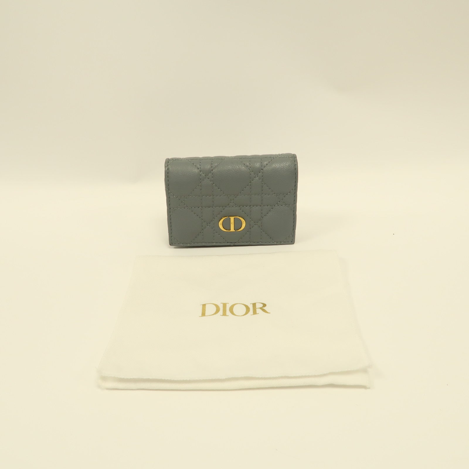 Dior 牛皮皮革Caro XS Wallet金扣錢包淺藍色