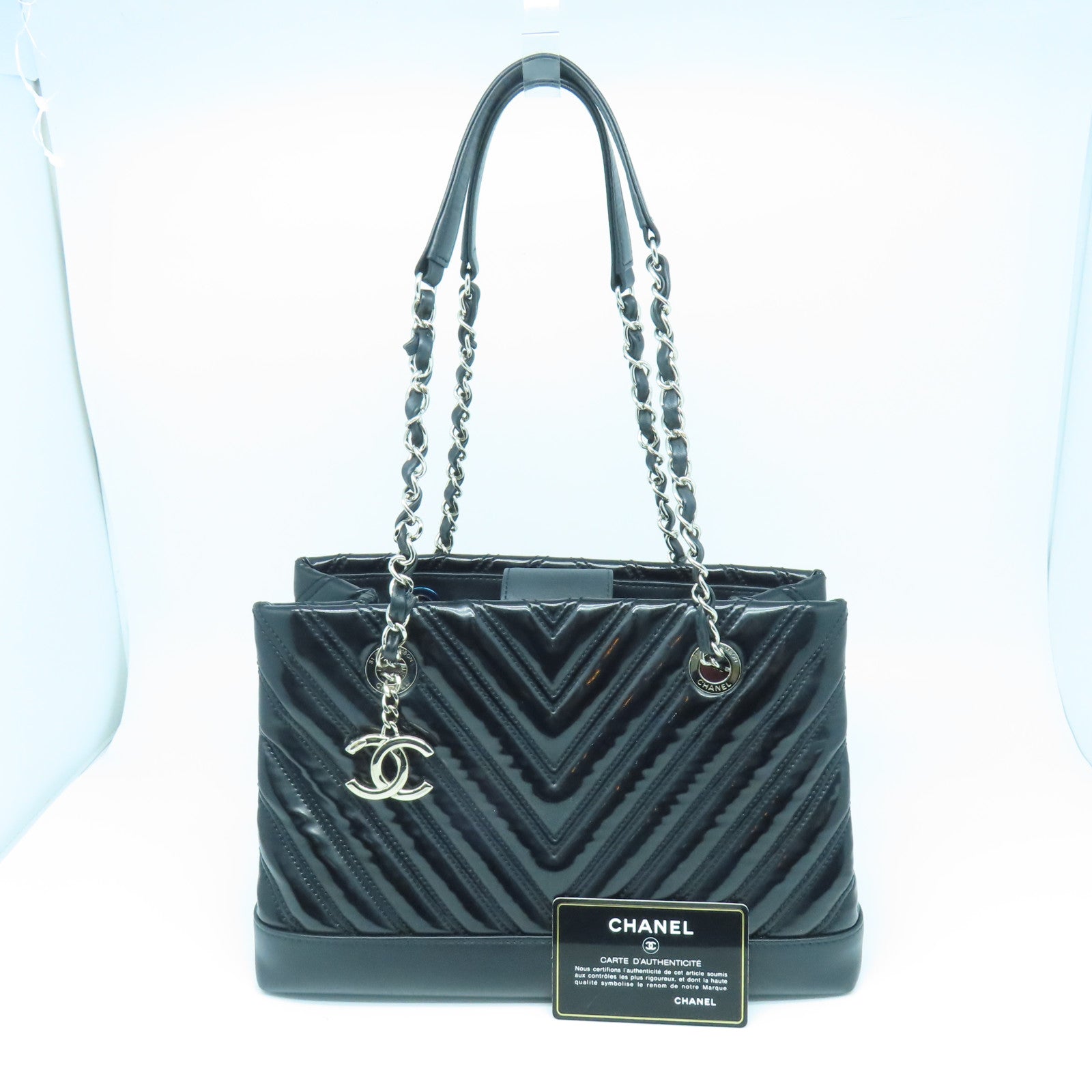 CHANEL twill patent leather Chain Shoulder Bag silver buckle chain shoulder bag black