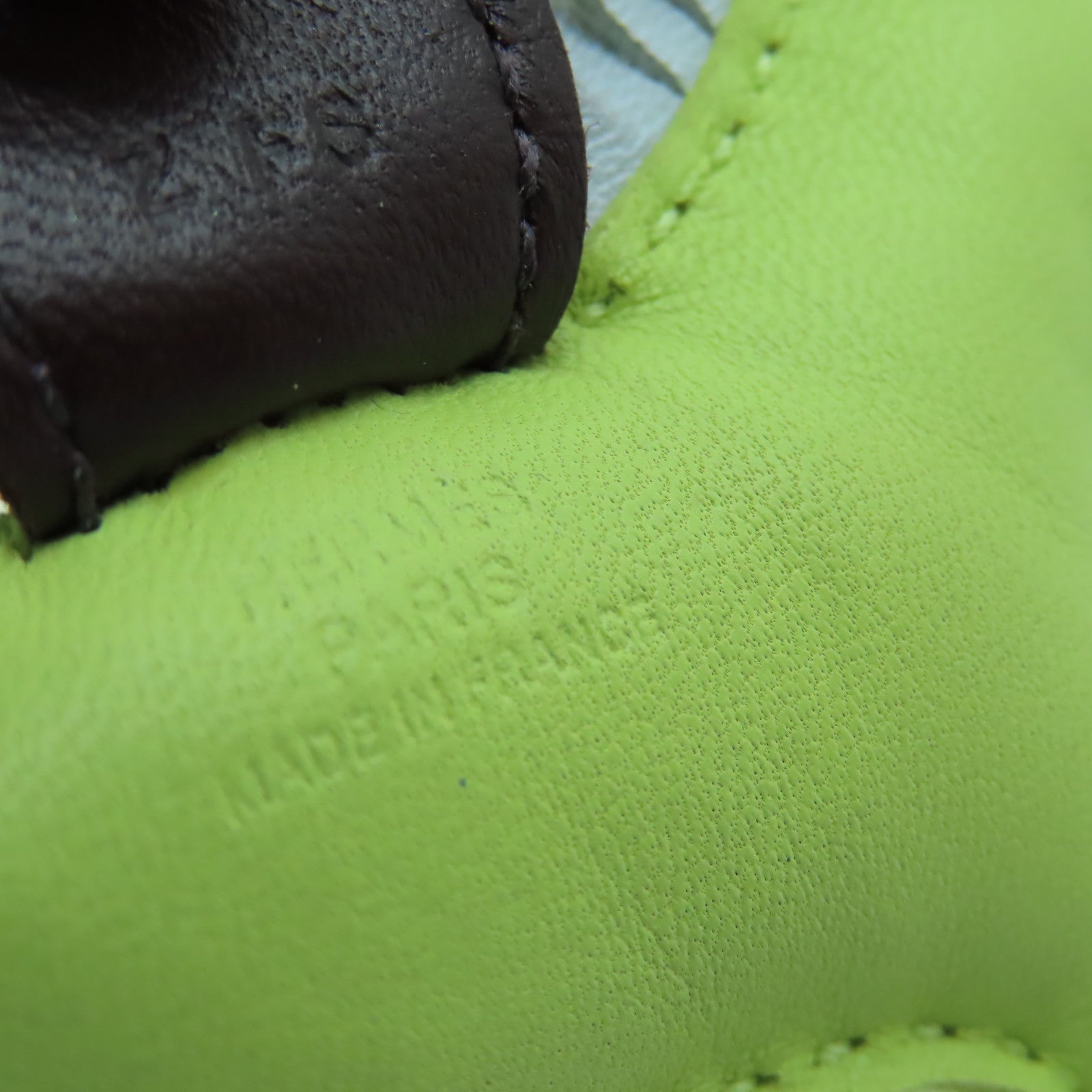 HERMES Veau Swift皮革Rodeo PM掛飾Vert Criquet綠色