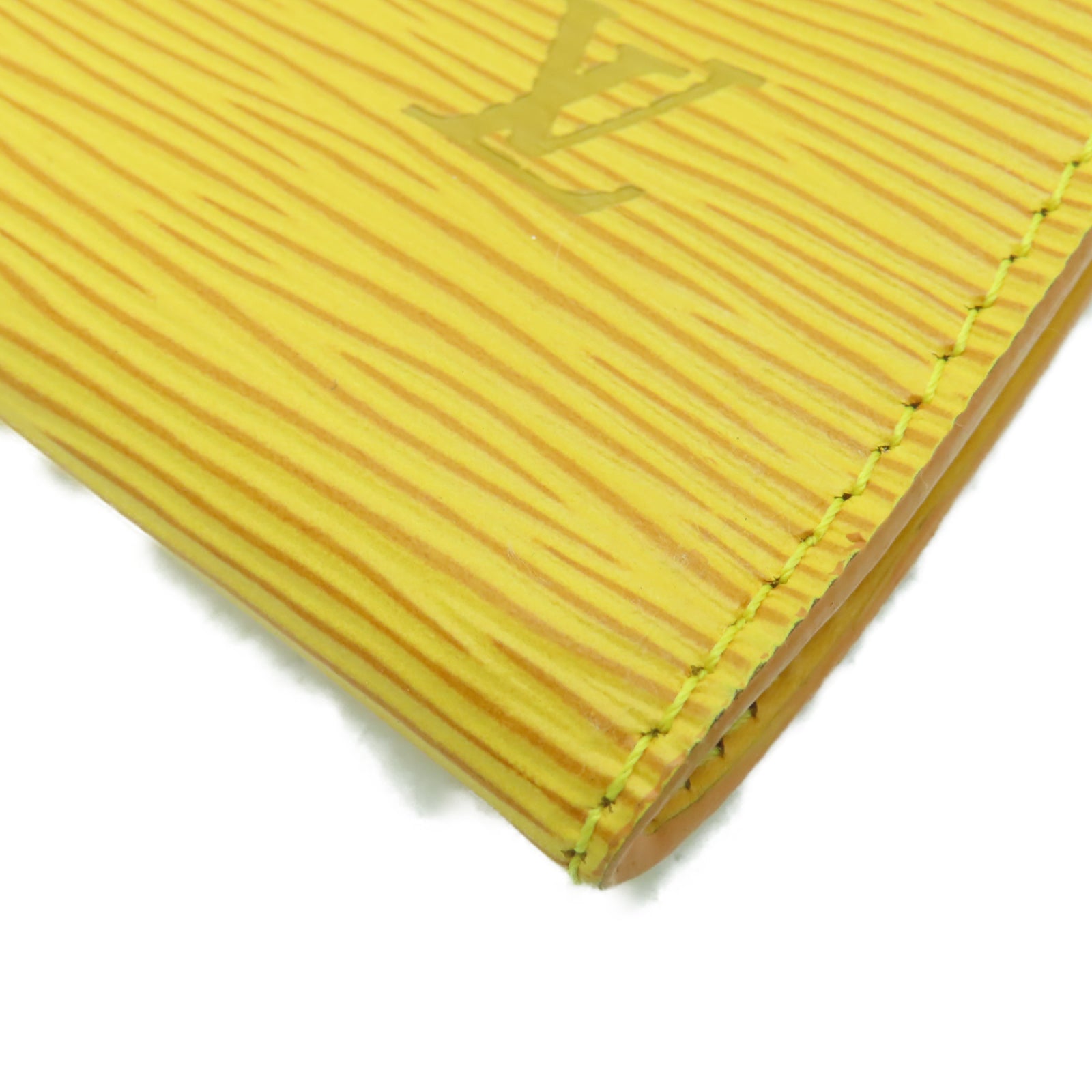LOUIS VUITTON Epi Pochette Accessories金扣手拿包黃色
