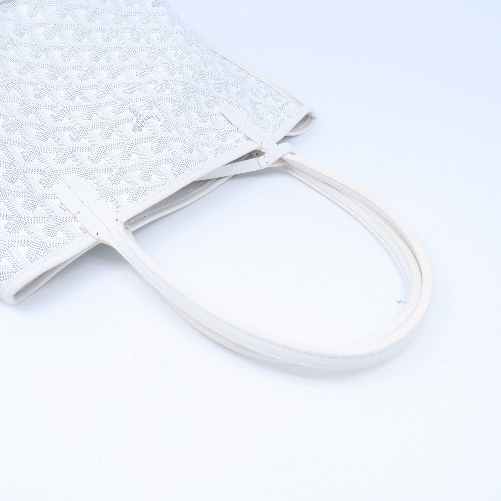 GOYARD 塗層帆布Anjou Mini Bag銀扣手挽袋白色