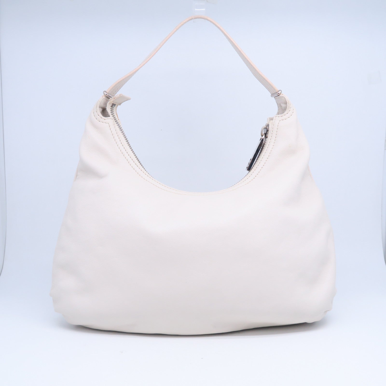 FENDI 牛皮皮革Hand Bag銀扣手挽袋白色