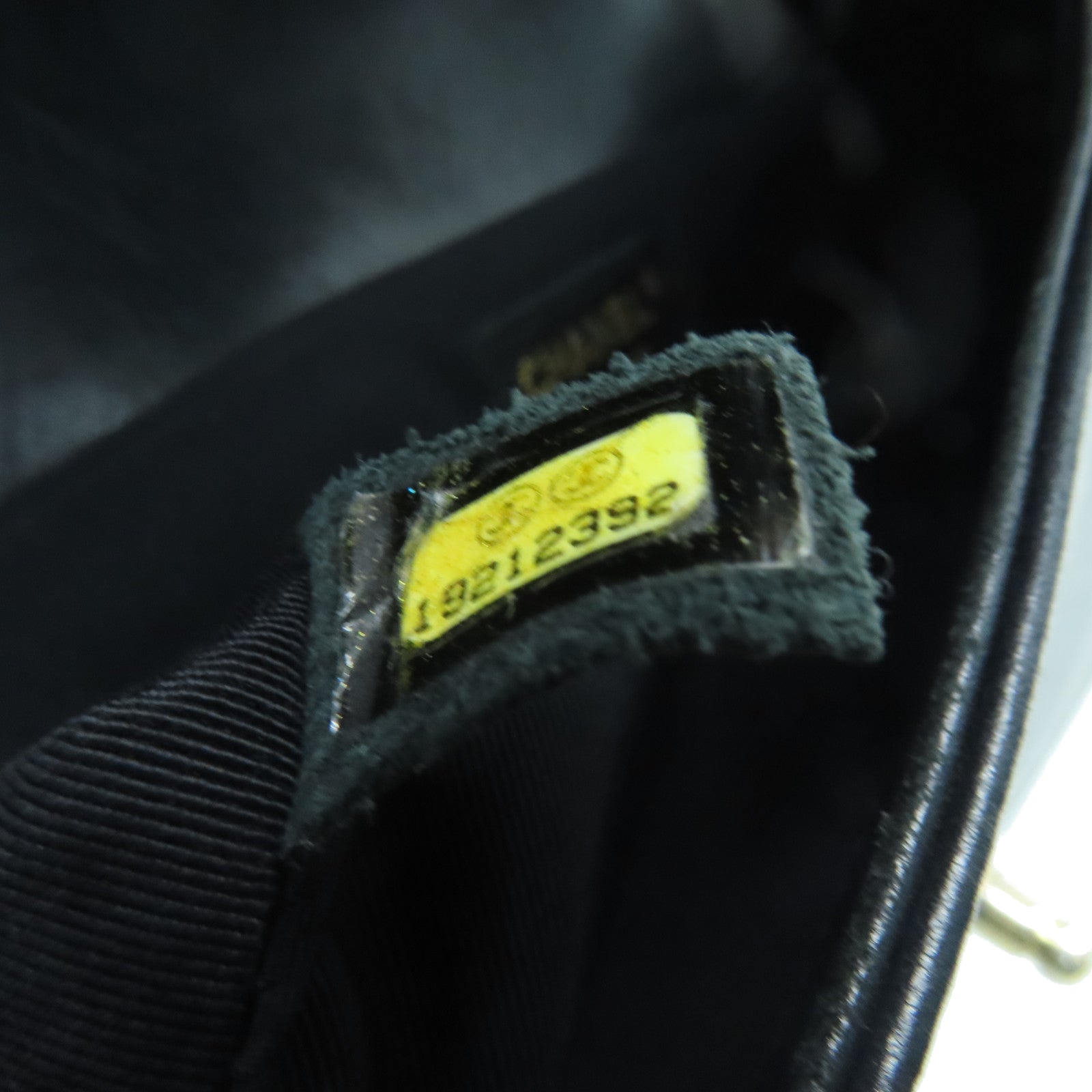 CHANEL 【激减优惠】牛皮皮革Boy Chanel 25cm金扣肩背袋黑色