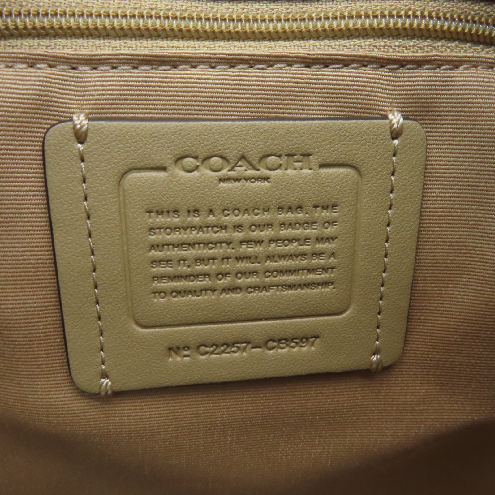 COACH 牛皮皮革Shoulder Bag金扣手挽肩背兩用袋白色/紅色/粉紅色