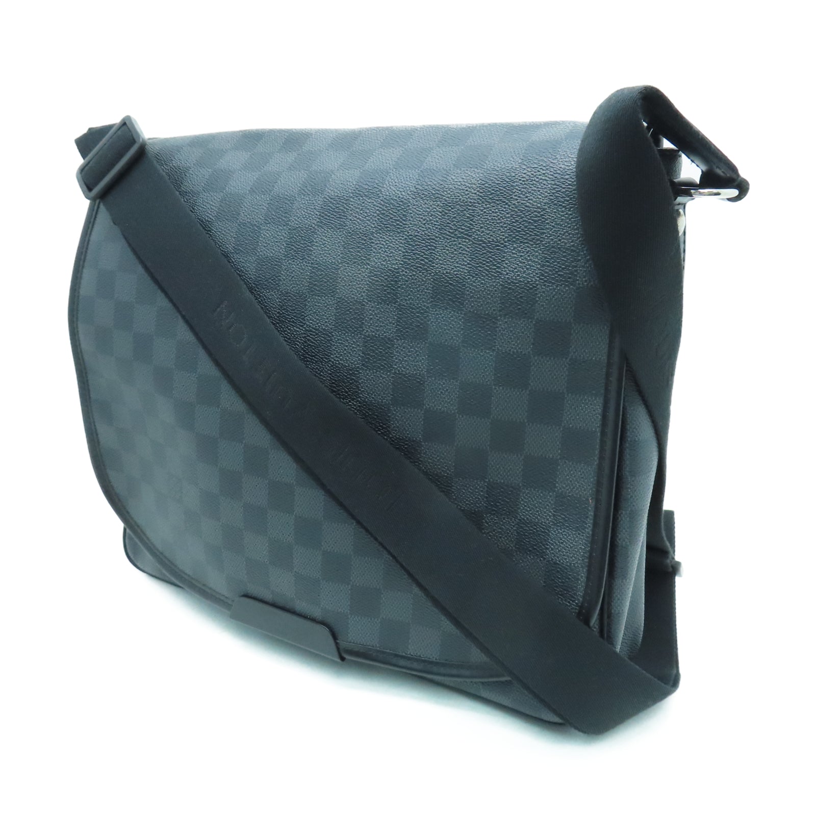 LOUIS VUITTON Damier Graphite Daniel MM銀扣肩背袋黑色