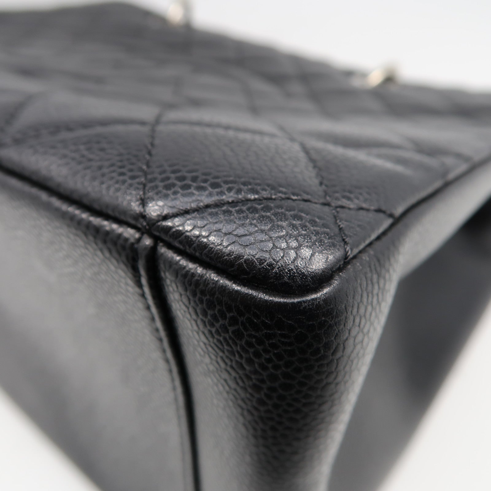CHANEL 菱格Caviar皮革GST Shoulder Bag銀扣肩背袋黑色