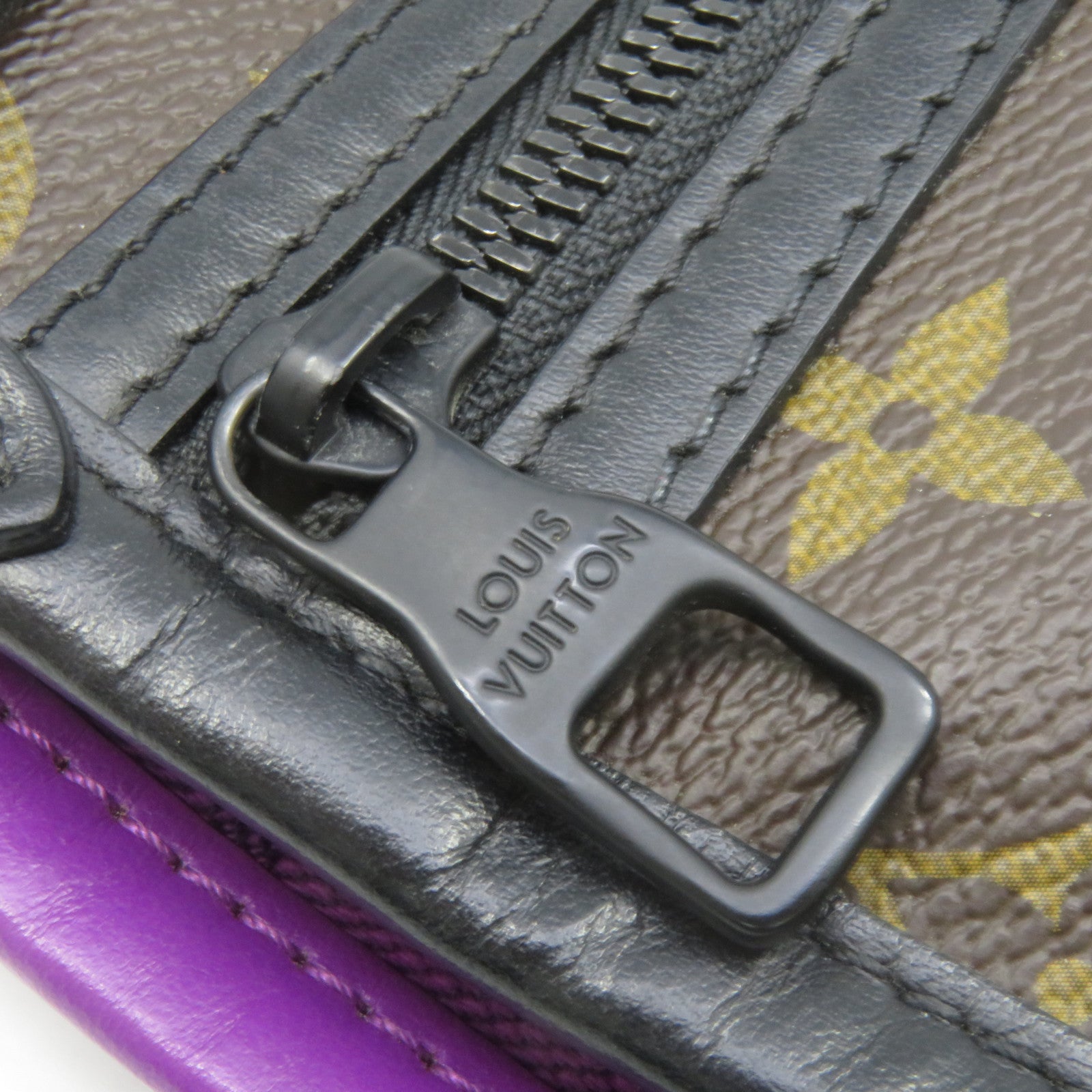 LOUIS VUITTON Monogram D.Flat Shoulder Bag肩背袋啡色/紫色
