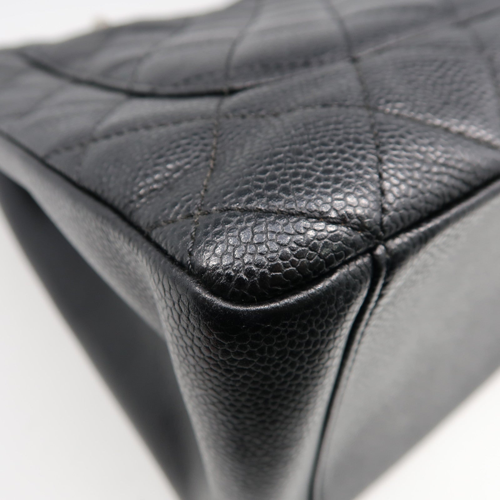 CHANEL 菱格Caviar皮革GST Shoulder Bag銀扣肩背袋黑色
