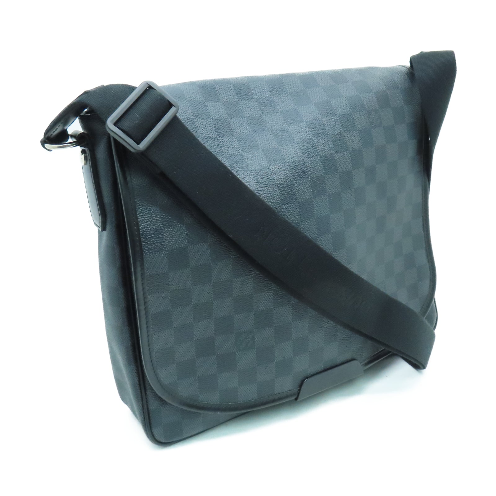LOUIS VUITTON Damier Graphite Daniel MM銀扣肩背袋黑色