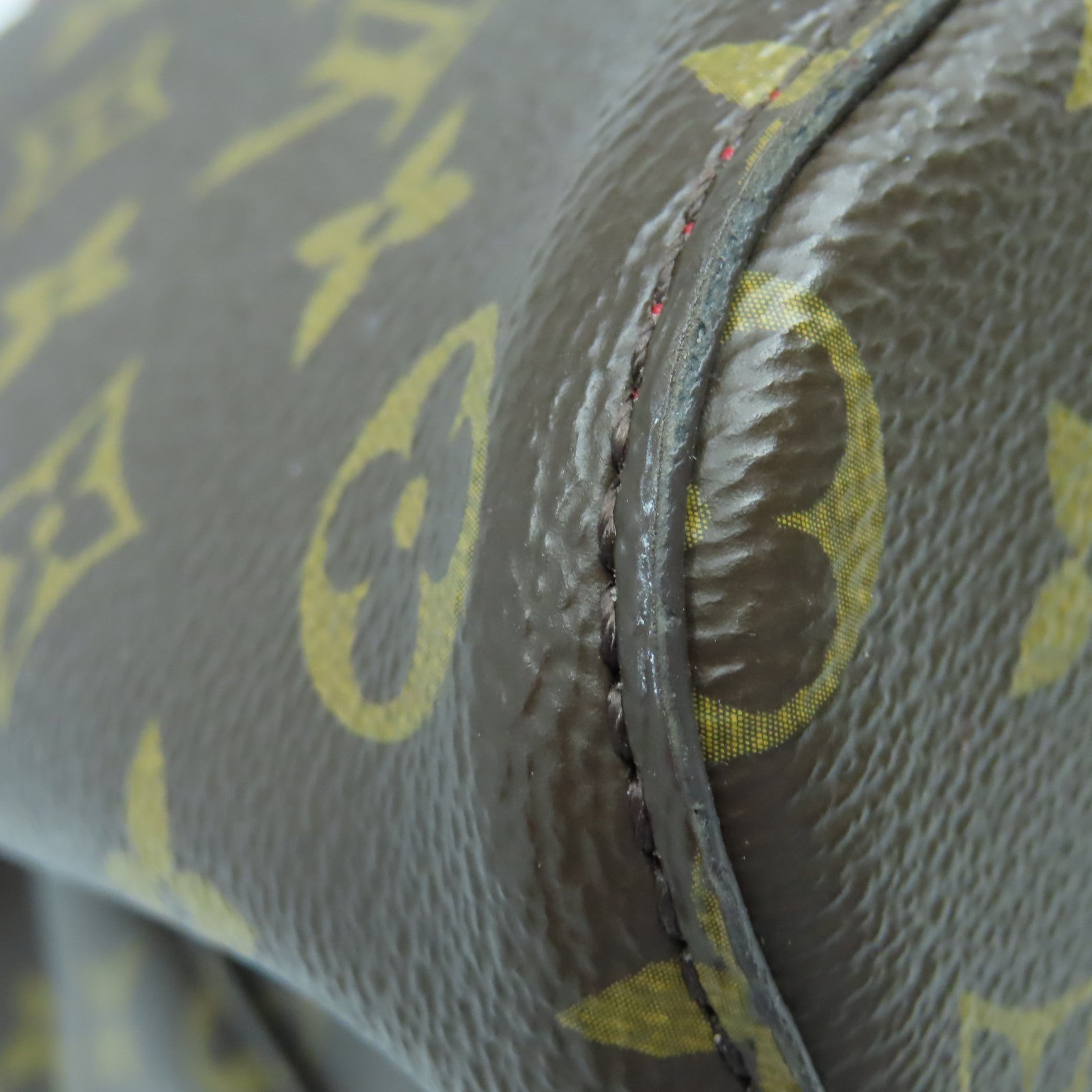 LOUIS VUITTON Monogram Neo Noe MM金扣肩背袋棕色/紅色