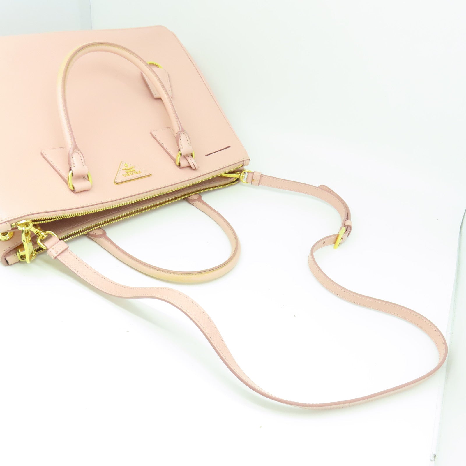 PRADA 牛皮皮革Saffiano Bag金扣手挽肩背兩用袋粉紅色
