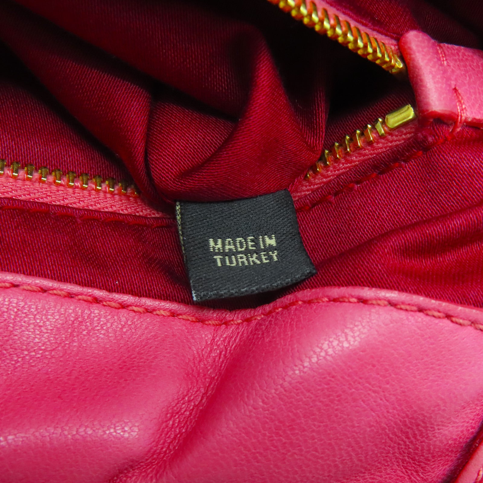 Miu Miu 羊皮皮革Hand Bag金扣手挽袋粉紅色
