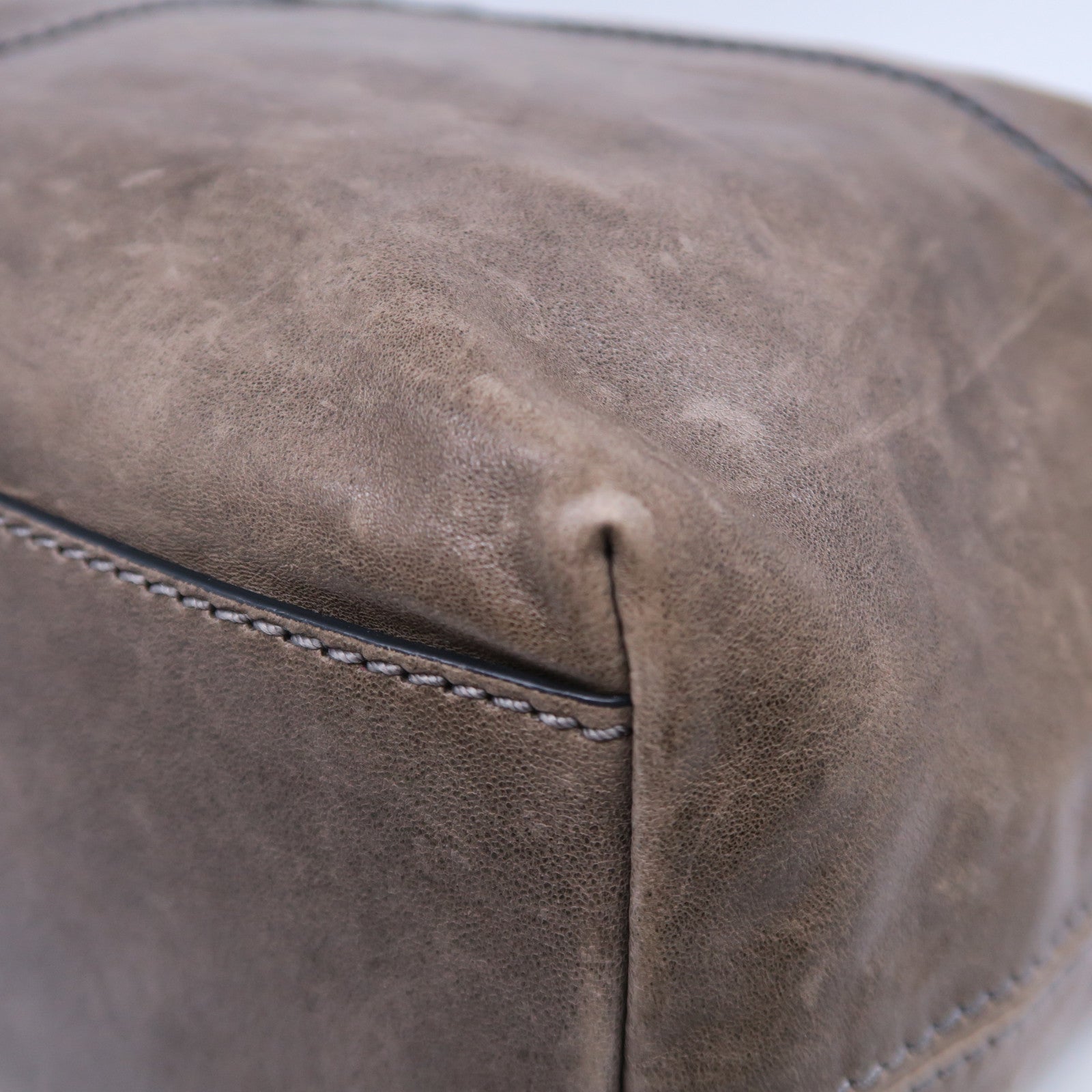 GIVENCHY 牛皮皮革2 Way Shoulder Bag金扣手挽肩背兩用袋啡色