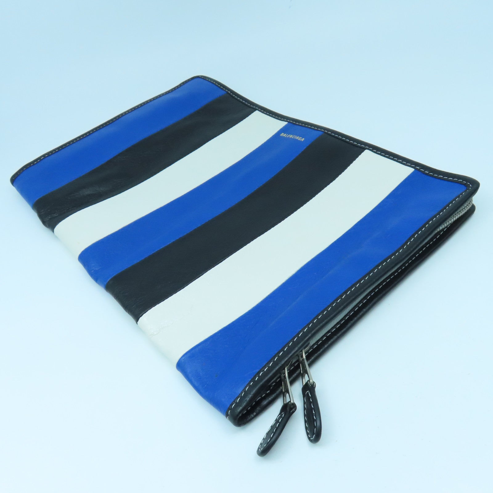 BALENCIAGA 牛皮皮革Clutch Bag銀扣手拿包黑色/藍色/白色