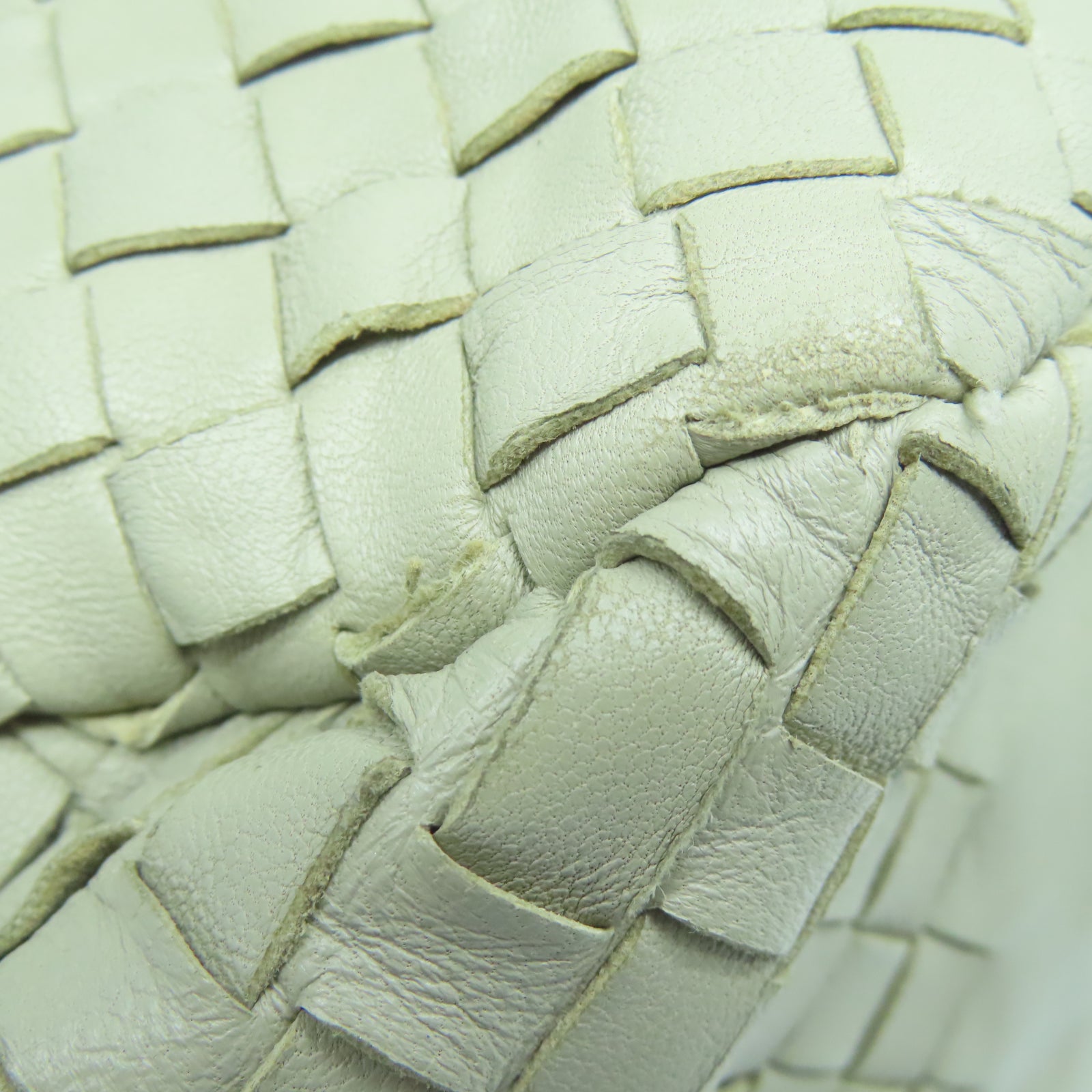 BOTTEGA VENETA 牛皮皮革Tote Bag銀扣手挽袋米色