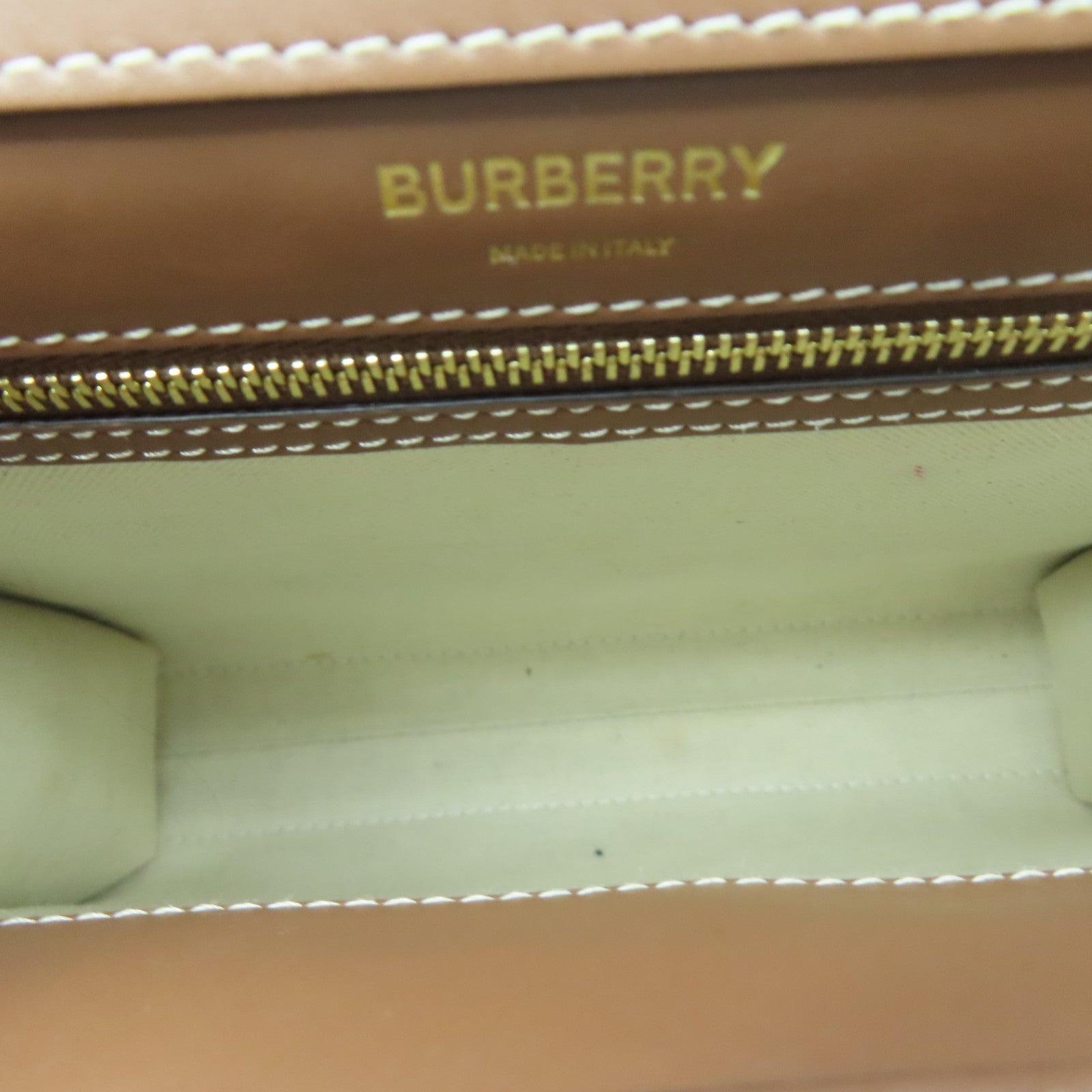 BURBERRY 帆布/皮革Mini Tri-Tone Pocket Bag金扣手挽肩背两用袋白色/啡色