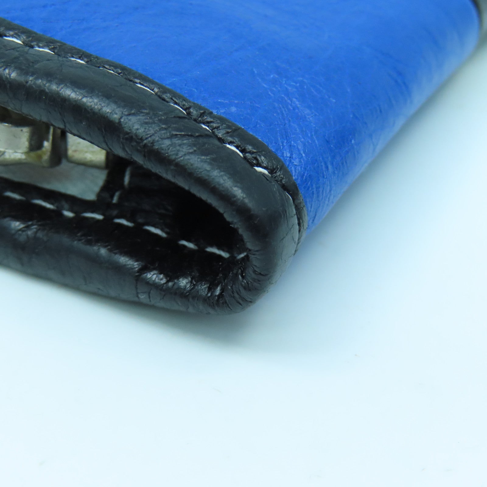 BALENCIAGA 牛皮皮革Clutch Bag銀扣手拿包黑色/藍色/白色