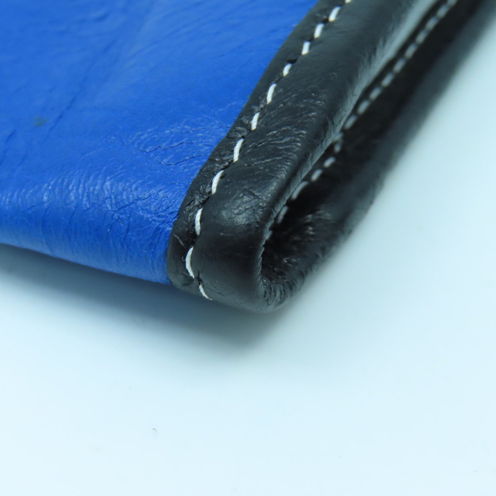 BALENCIAGA 牛皮皮革Clutch Bag銀扣手拿包黑色/藍色/白色