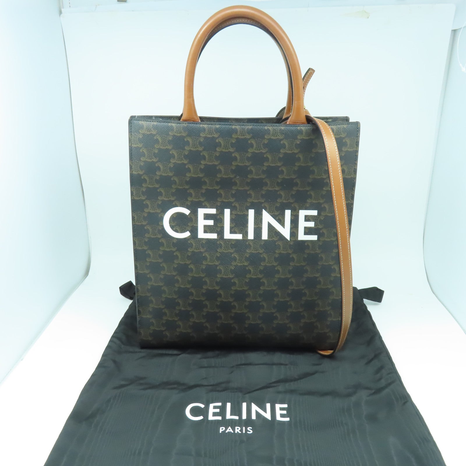 CELINE 塗層帆布Small Triomphe Cabas金扣手挽肩背兩用袋啡色