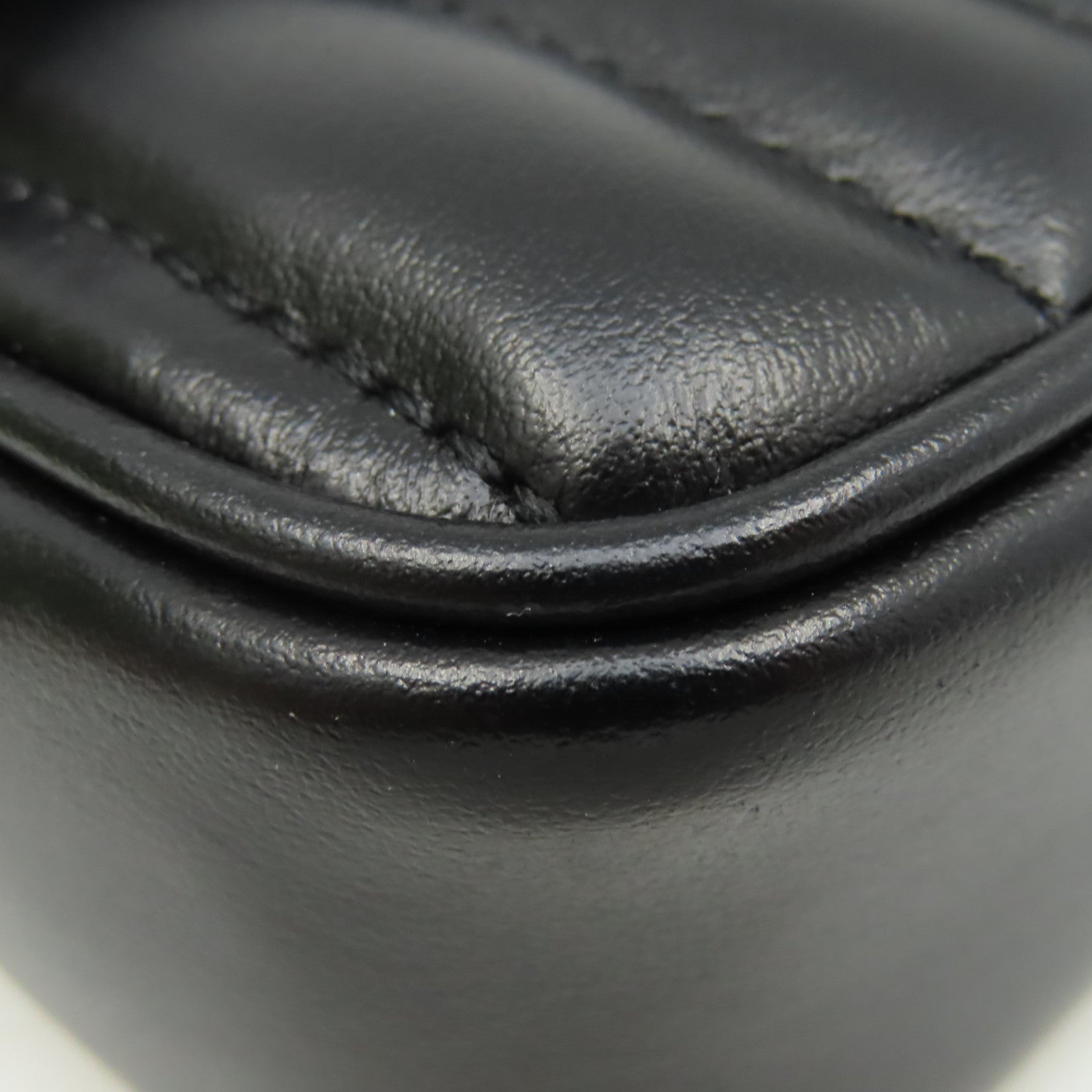 GUCCI 牛皮皮革GG Marmont Shoulder Bag金扣鏈帶肩背袋黑色
