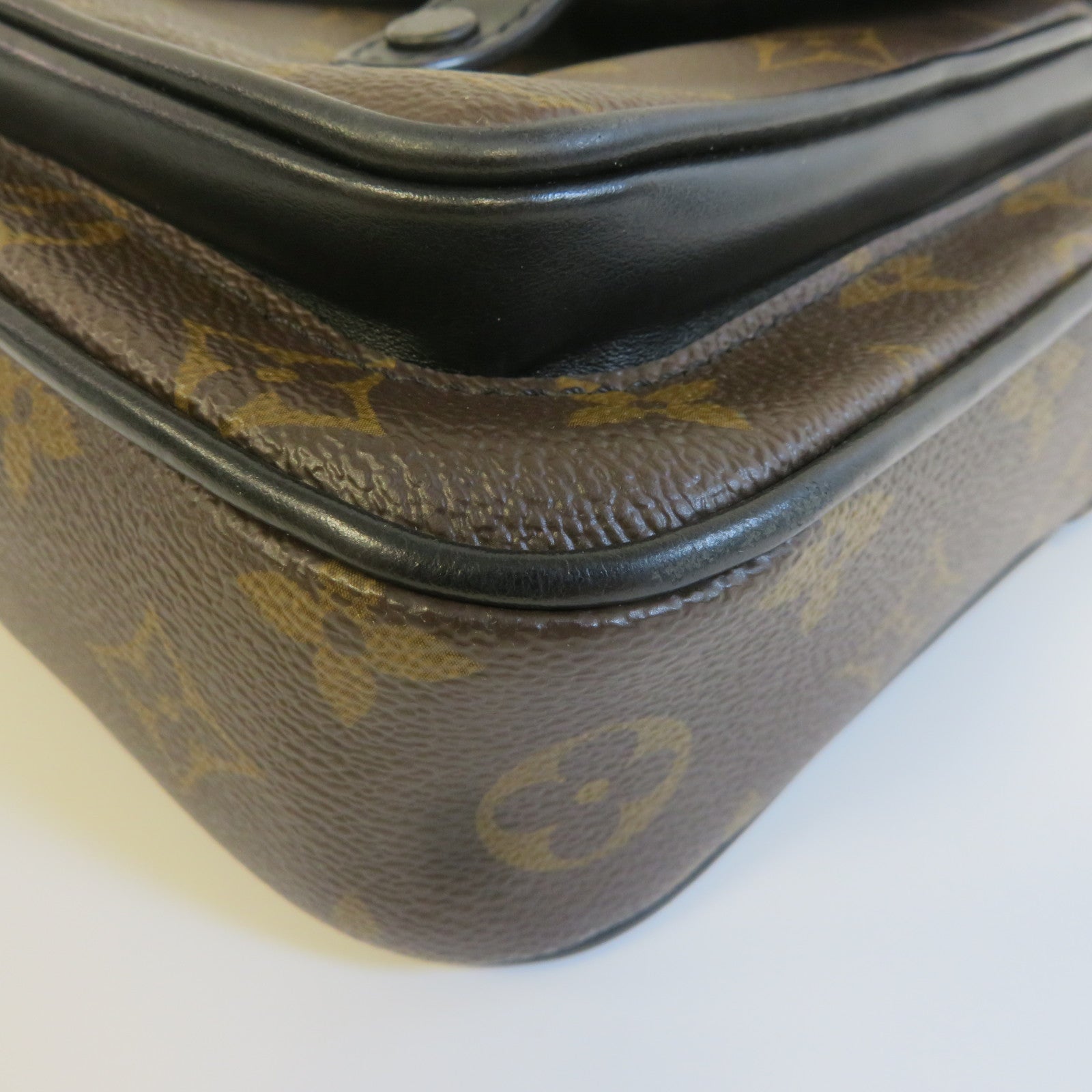 LOUIS VUITTON Monogram Christopher Wearable Wallet肩背袋啡色/黑色