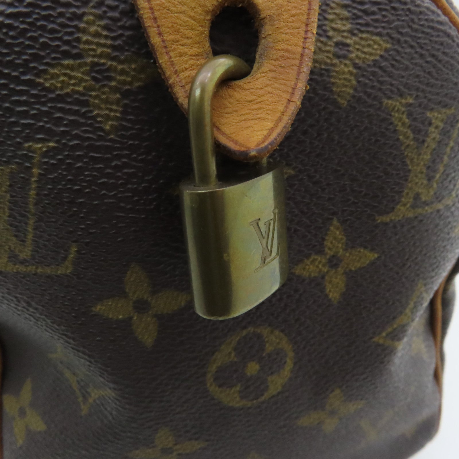 LOUIS VUITTON Monogram Speedy 25 Gold Buckle Handle Bag Brown