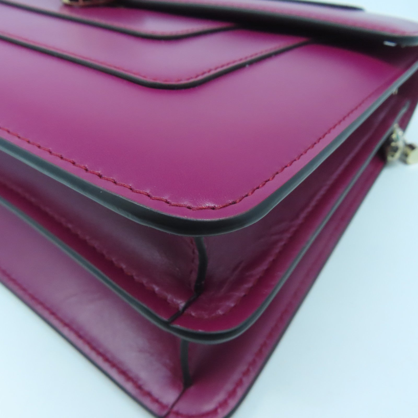 BVLGARI Cowhide Leather Serpenti Gold Buckle Chain Shoulder Bag Purple