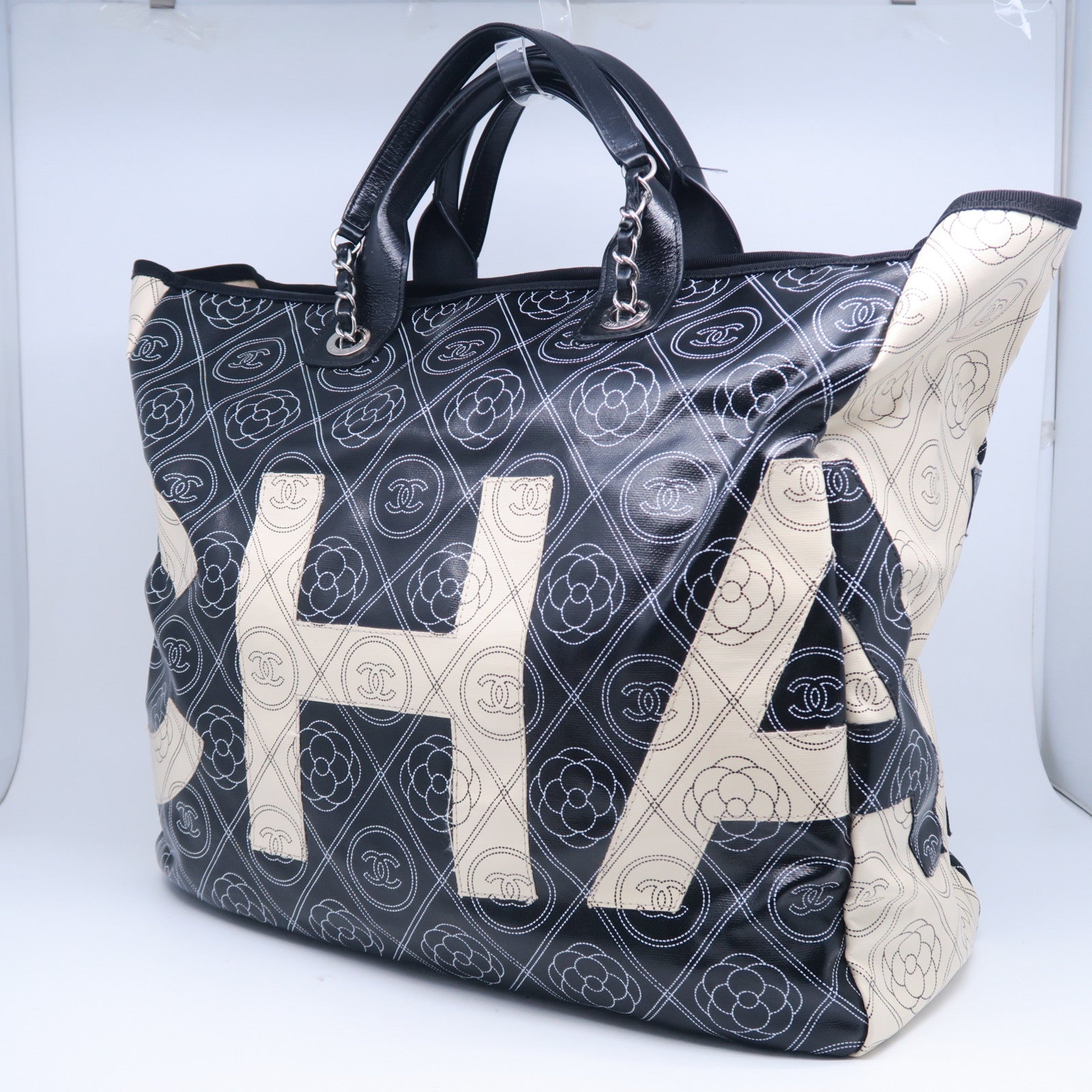 CHANEL PVC 2 Way Shoulder Bag銀扣手挽肩背兩用袋黑色/米色