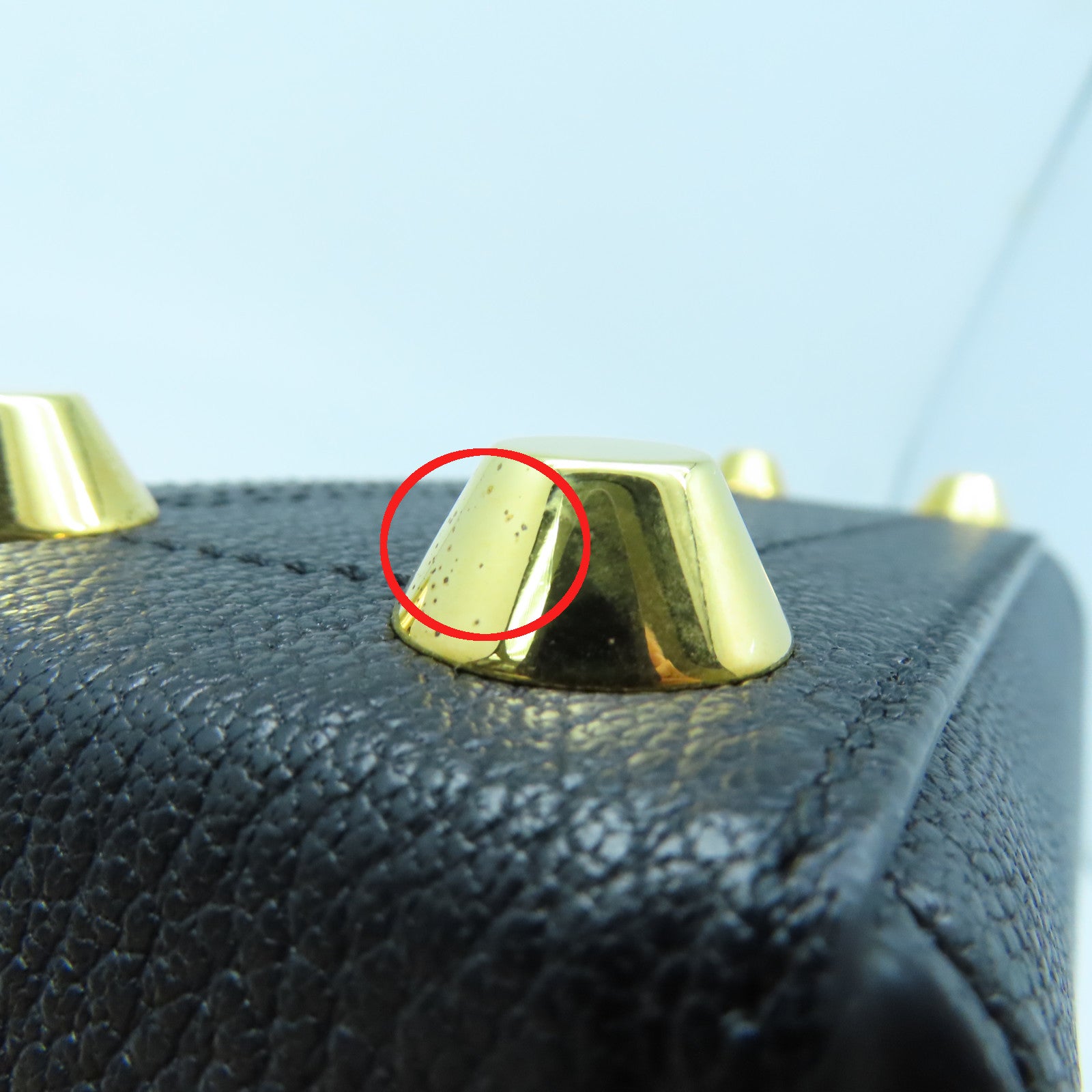 SELECTION Leather Alexander McQueen Gold Buckle Shoulder Bag Black
