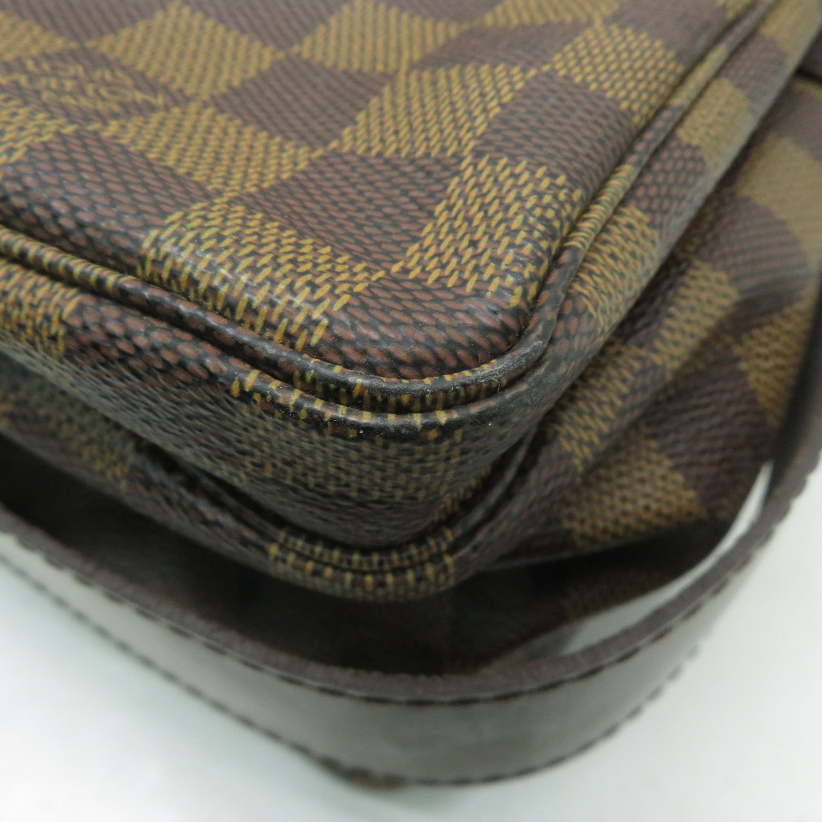 LOUIS VUITTON Damier Ebene Naviglio金扣肩背袋啡色