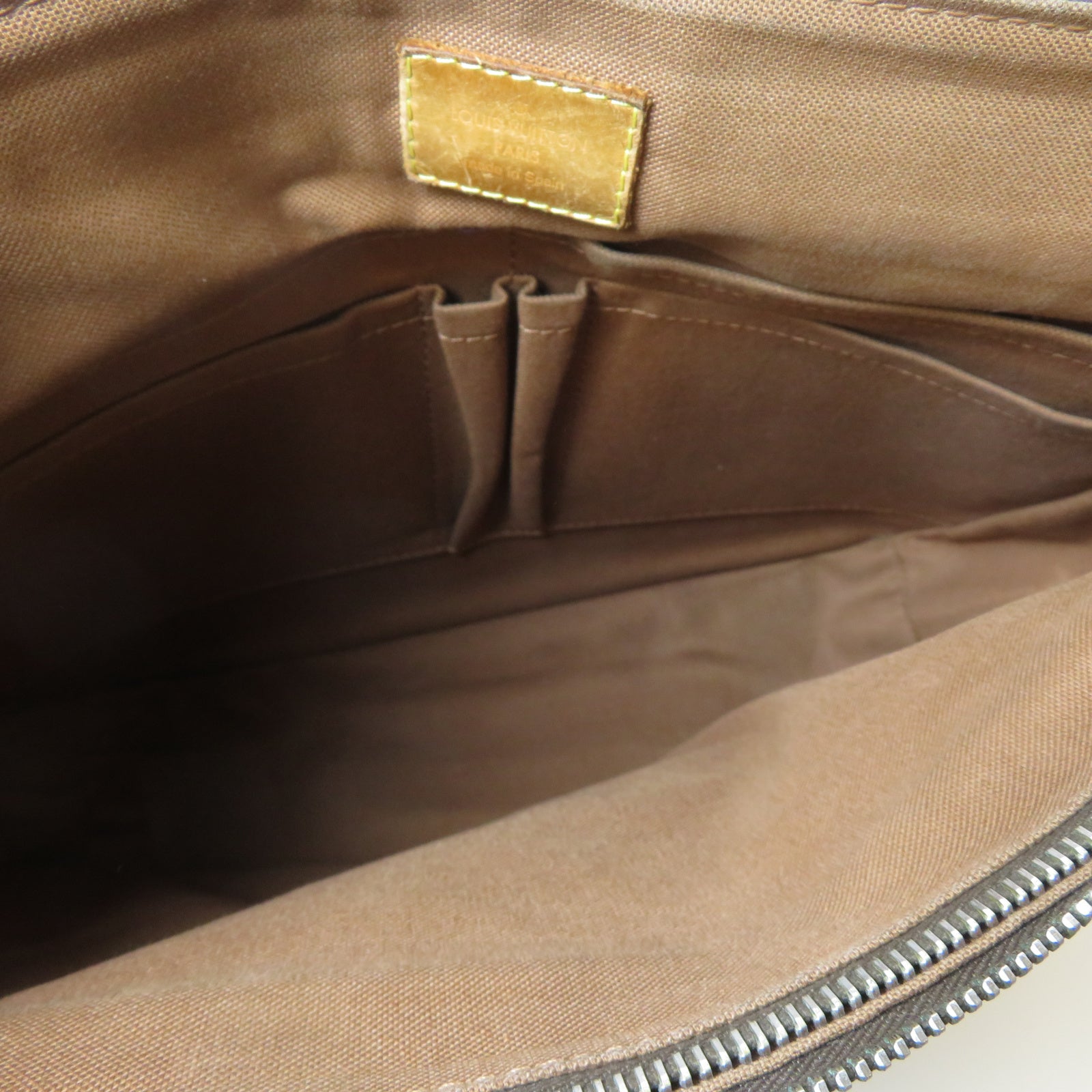 LOUIS VUITTON Monogram Beaubourg MM Messenger Bag金扣肩背袋啡色