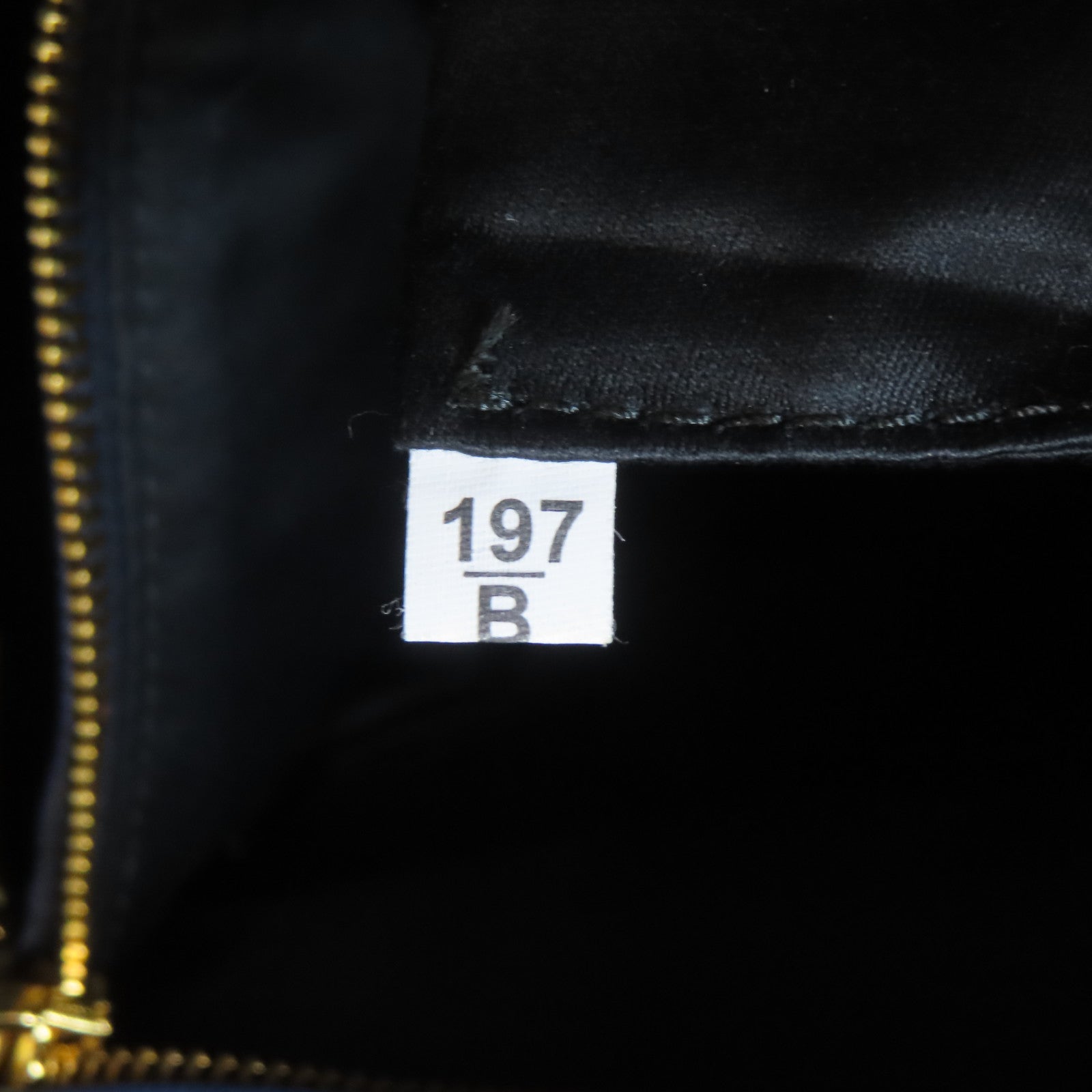 Miu Miu 羊皮皮革Shoulder Bag金扣肩背袋藍色