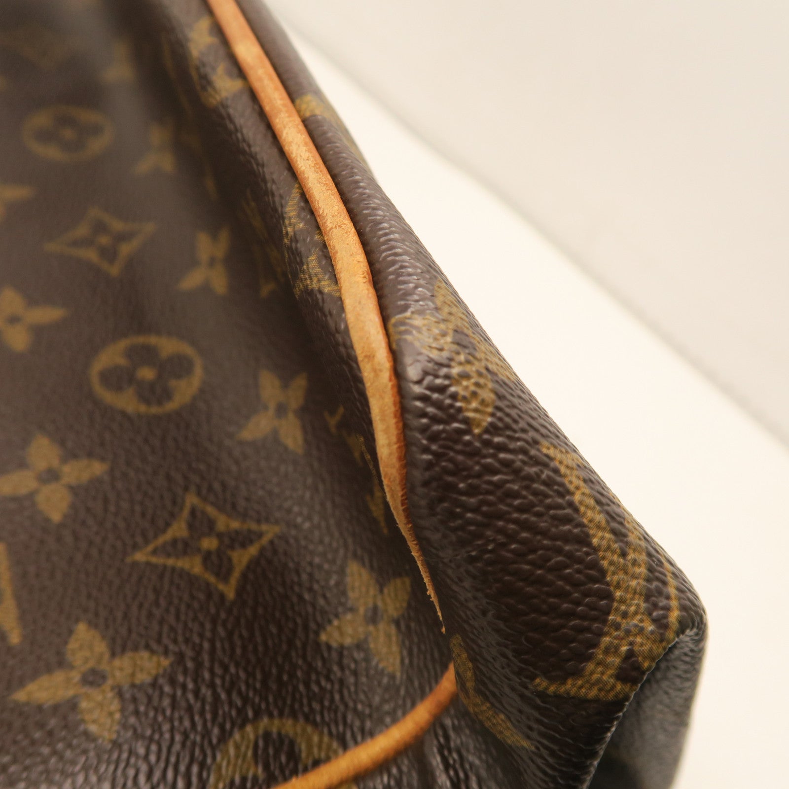 LOUIS VUITTON Monogram Batignolles Vertical Gold Buckle Handle Bag Brown