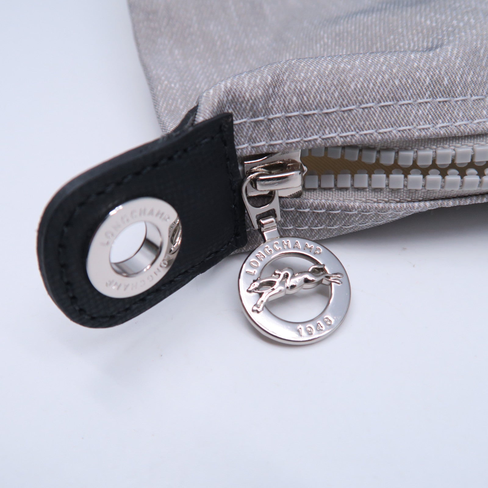 Longchamp 帆布Hand Bag銀扣手挽肩背兩用袋灰色